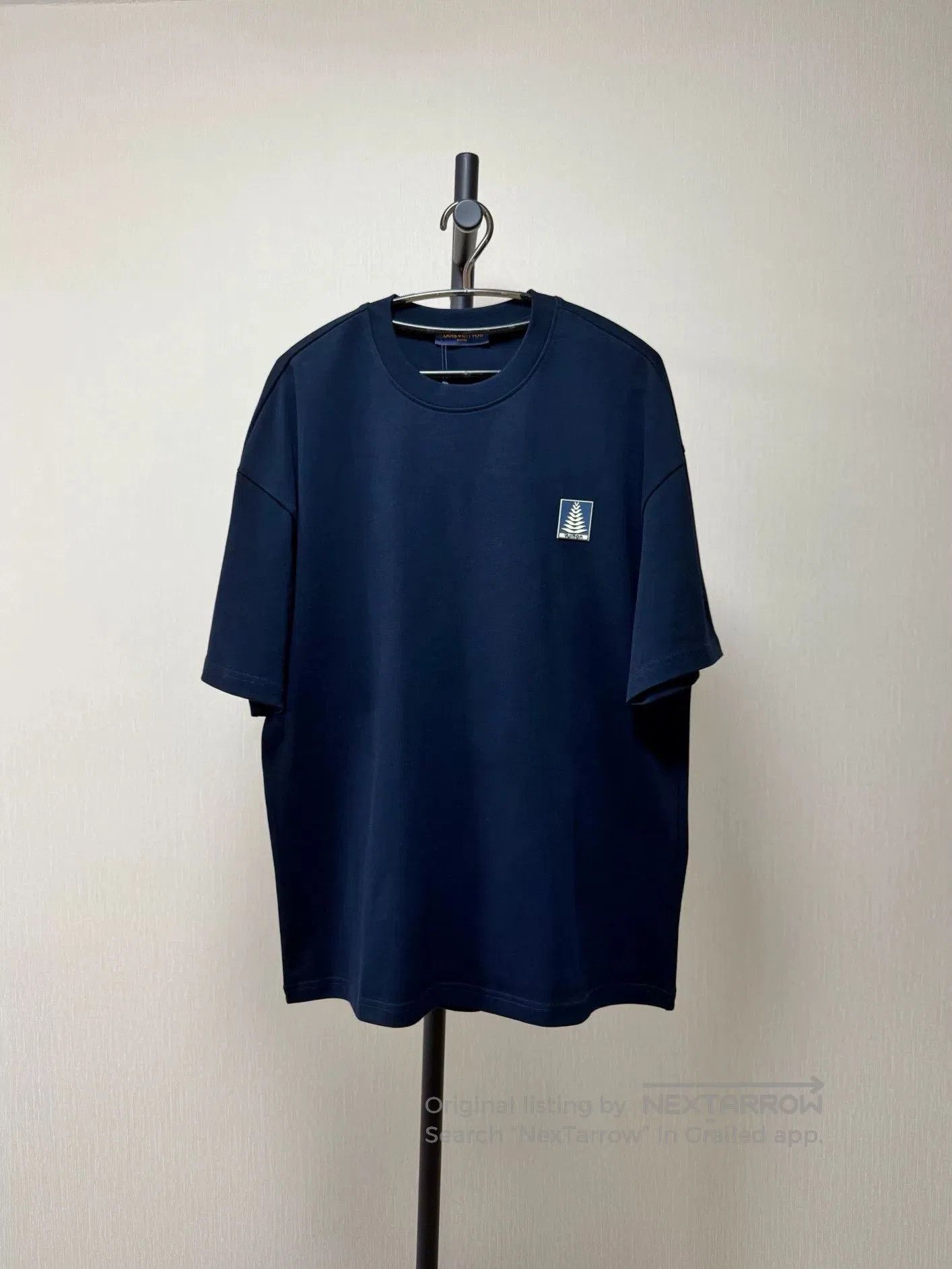 Louis Vuitton Men's Louis Vuitton Dark Blue T-Shirt. Size US XL / EU 56 / 4 - 8 Thumbnail