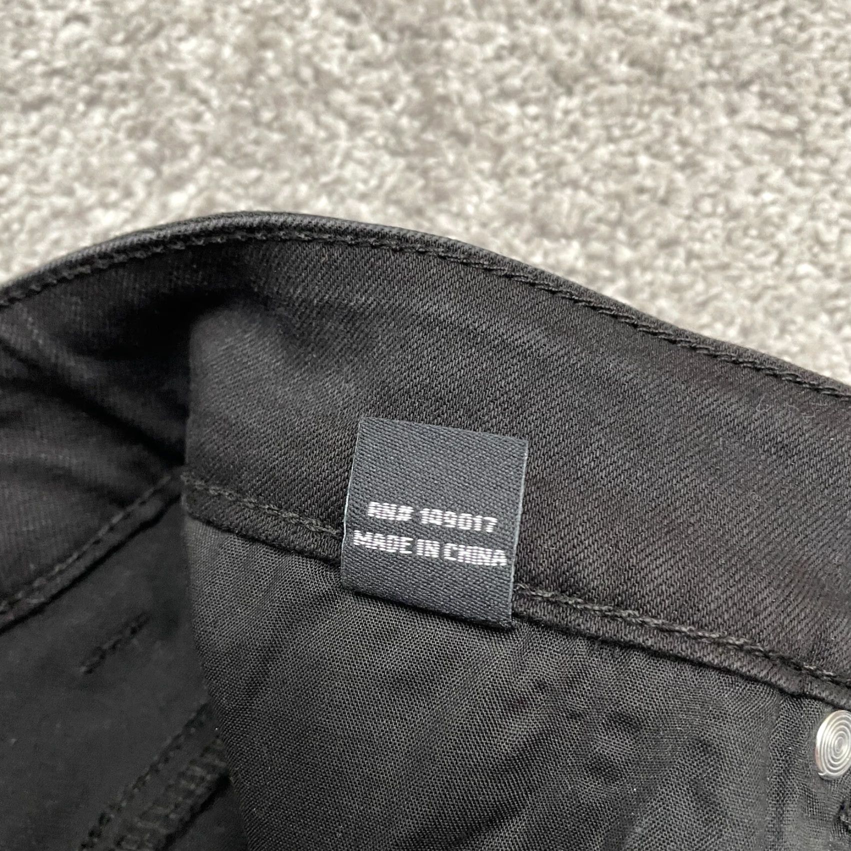 Fashion Nova Fashion Nova Zephyr High Rise Jegging Jeans Junior 11 Black Distressed NWT 30x27 Size 32" / US 10 / IT 46 - 6 Thumbnail