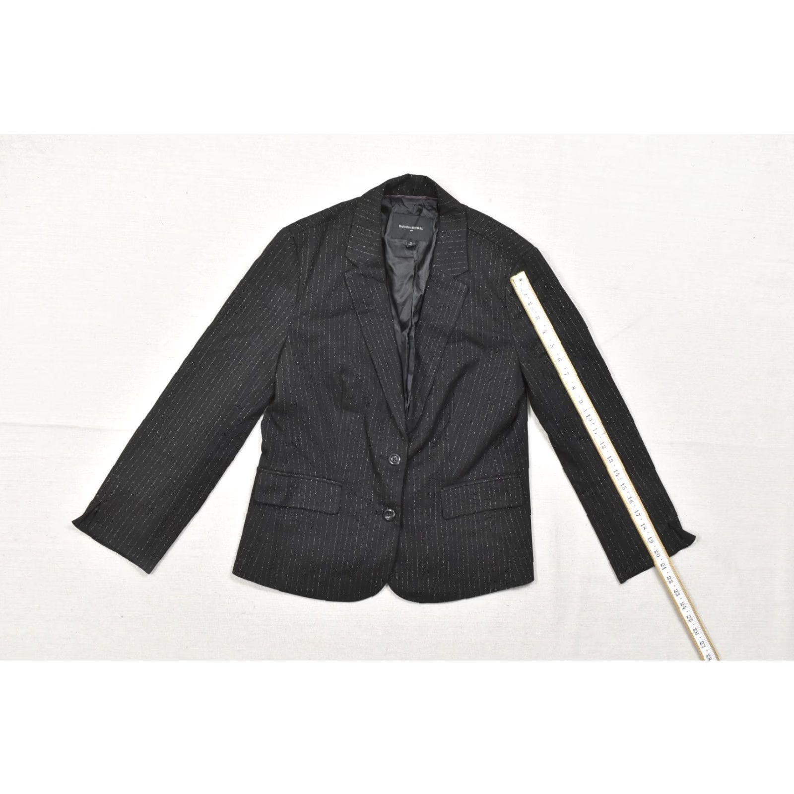Banana Republic Banana Republic Blazer Pinstripe Two Button Black 8 Women Size M / US 6-8 / IT 42-44 - 5 Thumbnail