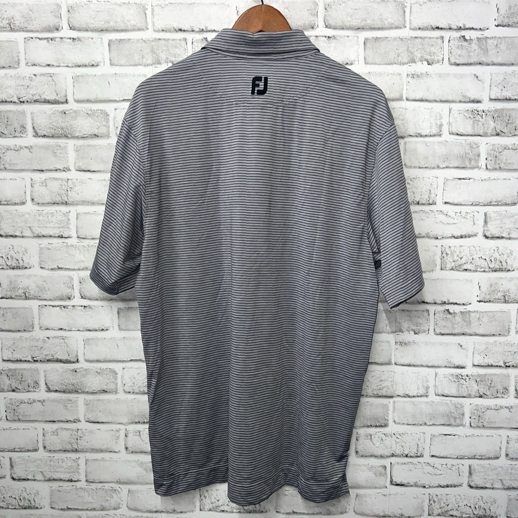 Footjoy FootJoy Polo Shirt Striped Gray Mens Size L Size US L / EU 52-54 / 3 - 5 Thumbnail