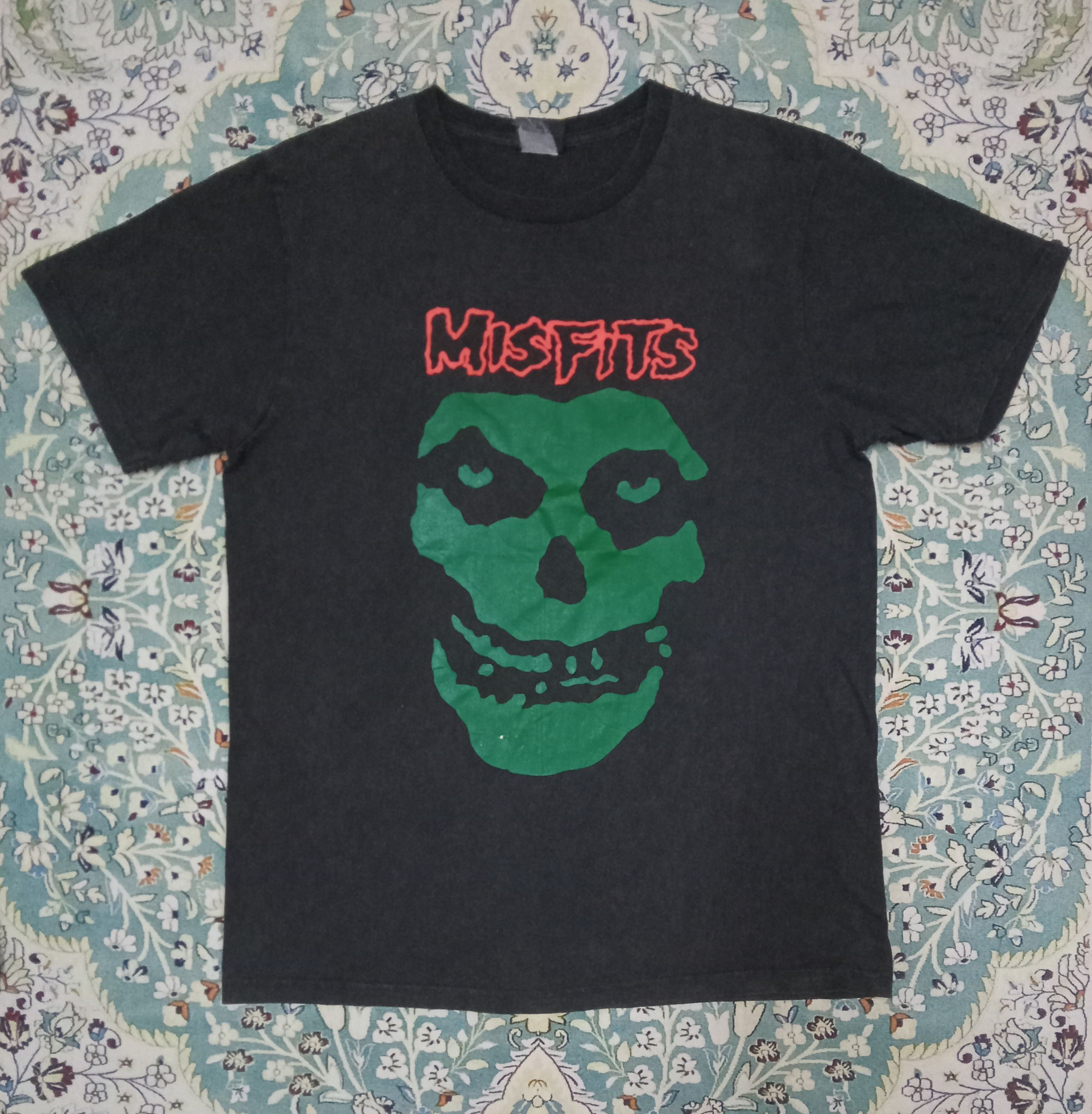 Band Tees × Misfits × Vintage Vintage Misfits Y2K T Shirt Size US M / EU 48-50 / 2 - 1 Thumbnail