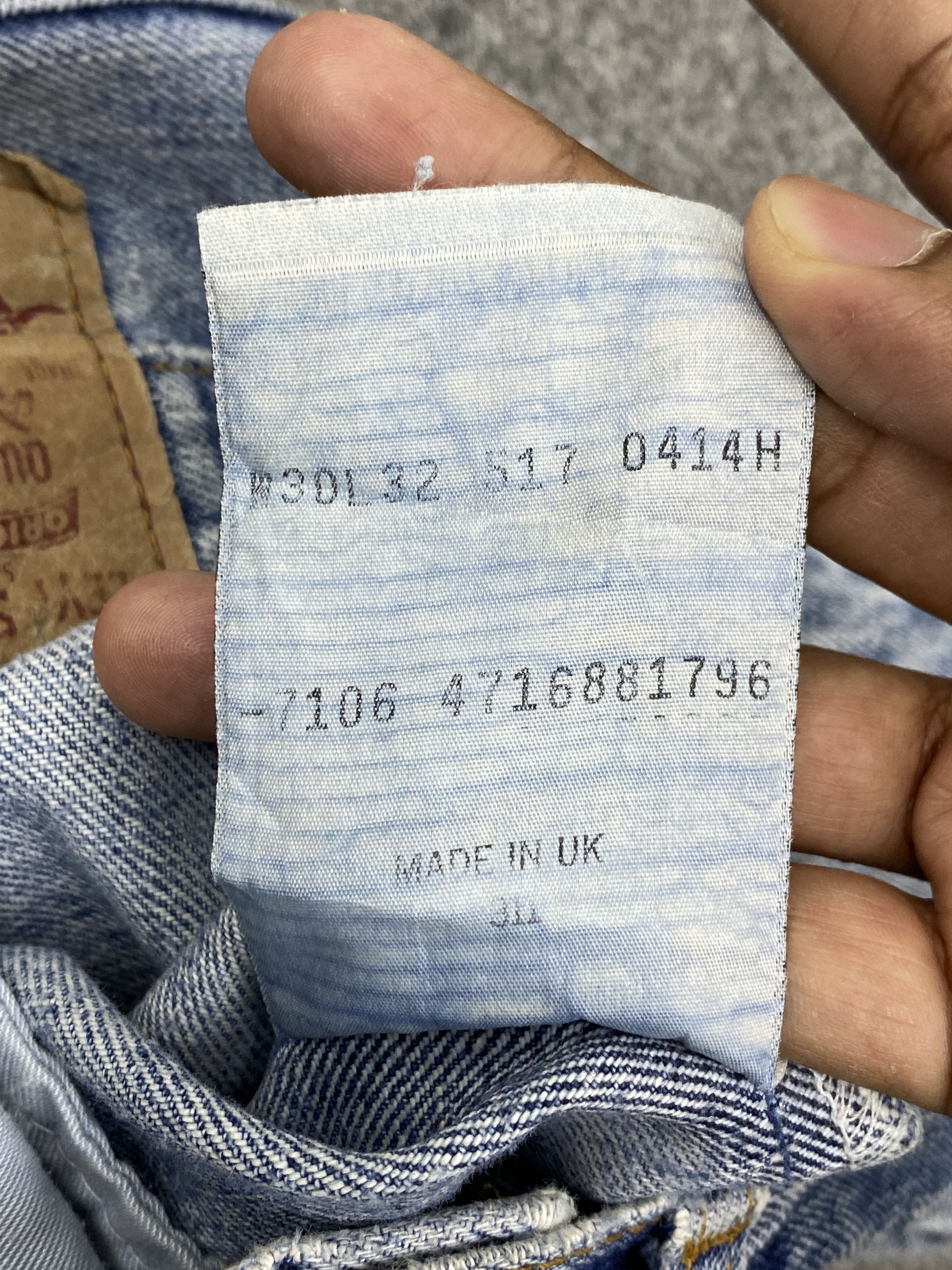 Levi's Vintage Levis 517-04 Button Fly Denim DP2741 Size US 31 - 7 Thumbnail