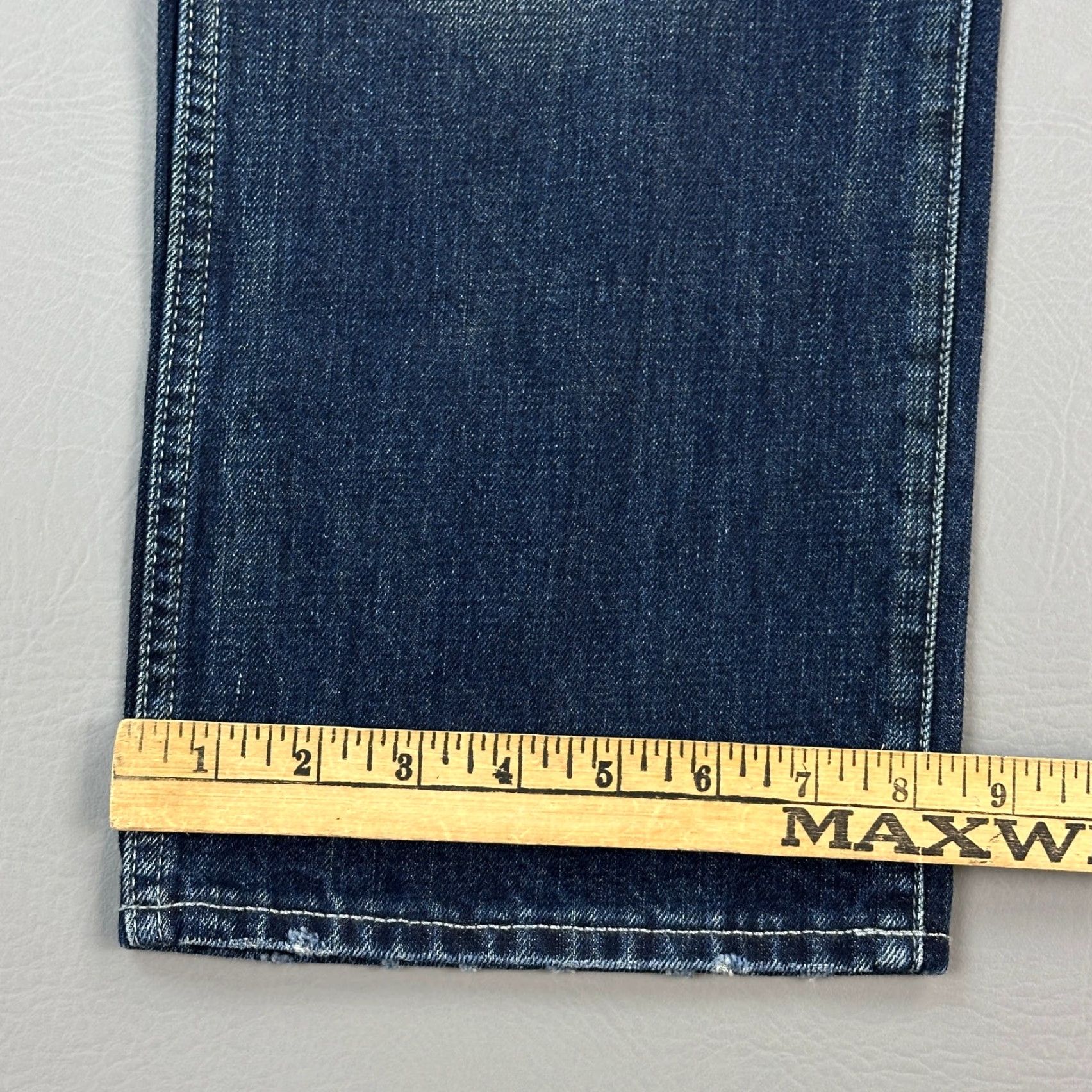 Banana Republic Banana Republic Heritage Collection Jeans Mens 38x30 Dark Wash Denim Button Fly Jeans Mens 38x30 Dark Wash Denim Button Fly Size US 38 / EU 54 - 4 Thumbnail