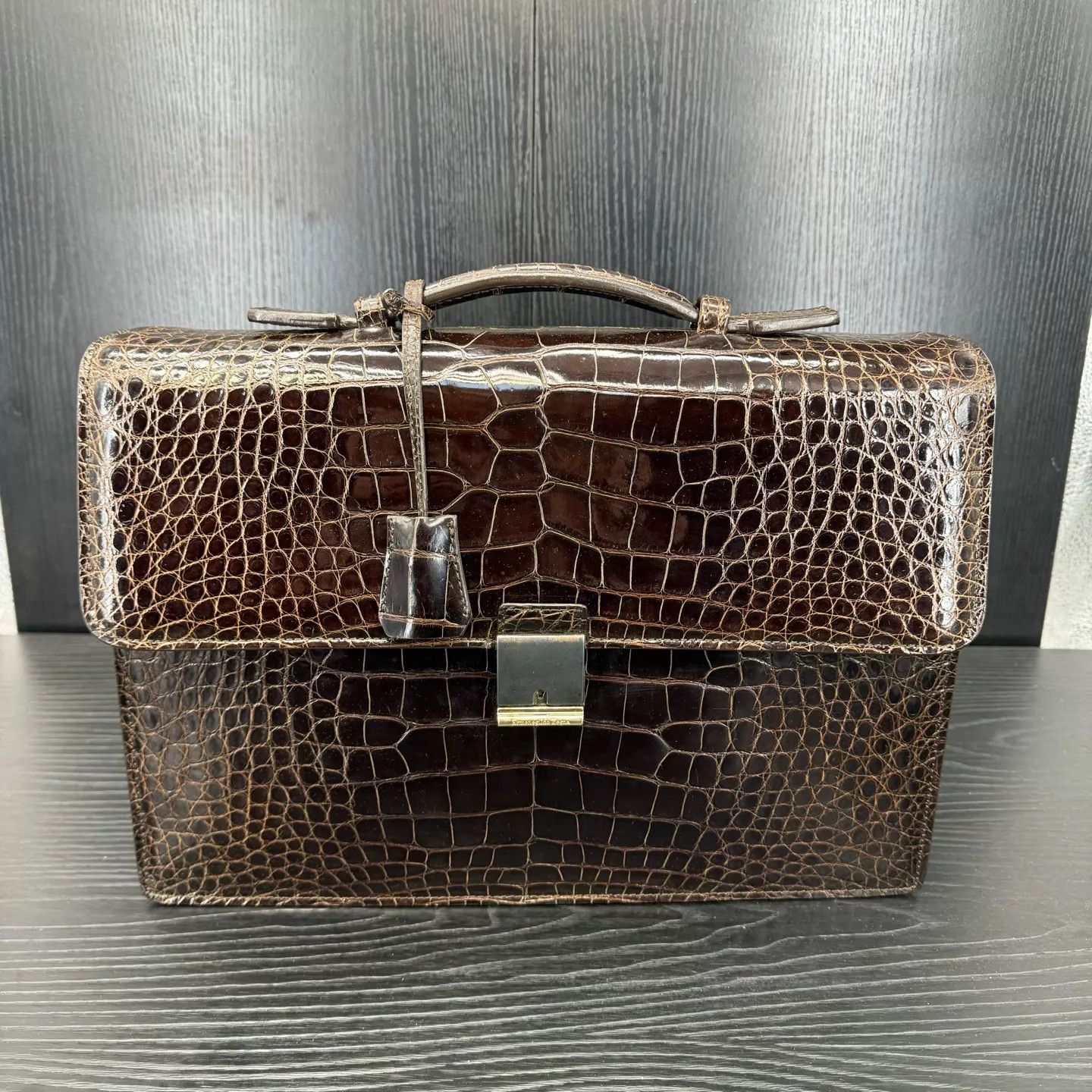 Ermenegildo Zegna Zegna Glossy Ebony Crocodile Briefcase 39X28X6cm Size ONE SIZE - 1 Thumbnail