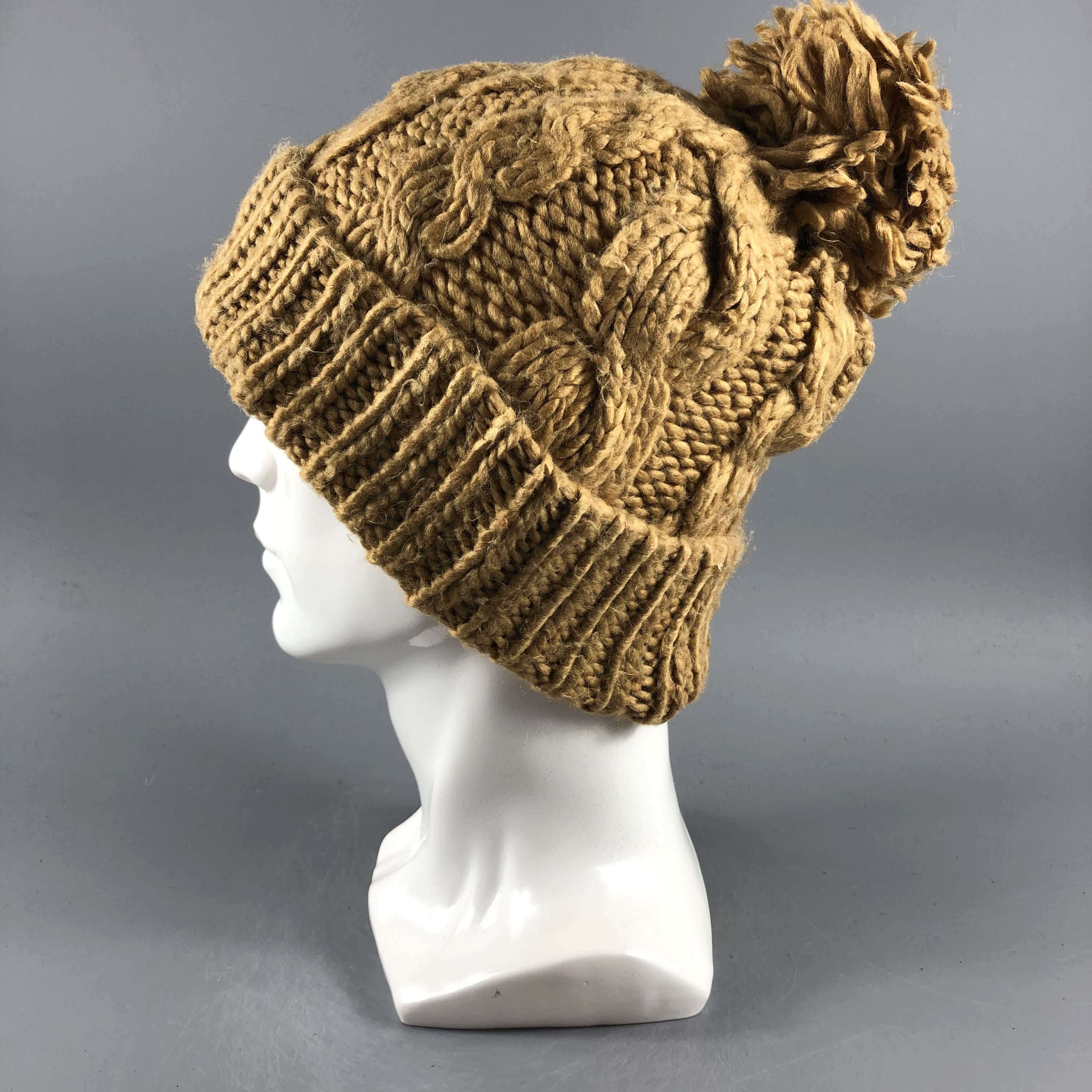 Japanese Brand × Vintage Earth Cable Knit PomPom Beanie Snow Hat Snow Cap -D274 Size ONE SIZE - 2 Thumbnail