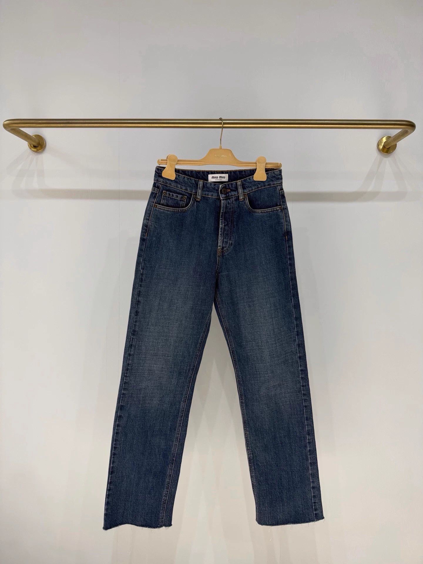 Miu Miu MIU MIU 25 New Classic 5 Pocket Logo Jeans 99% New Size 25" / US 0 / IT 36 - 1 Thumbnail