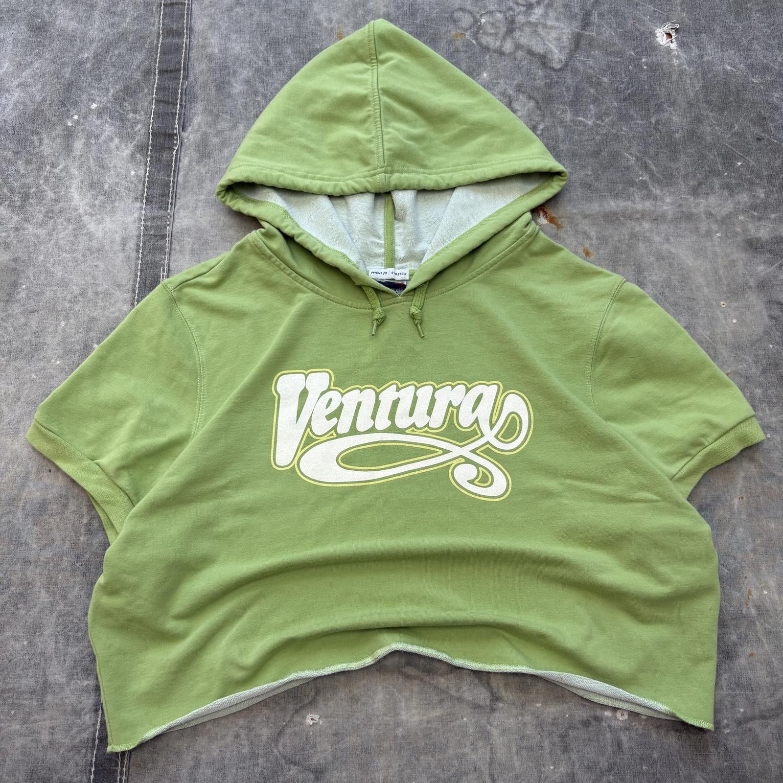 Old Navy Vintage Y2K Old Navy Ventura Glitter Cropped Green Hoodie Size XL / US 12-14 / IT 48-50 - 1 Thumbnail