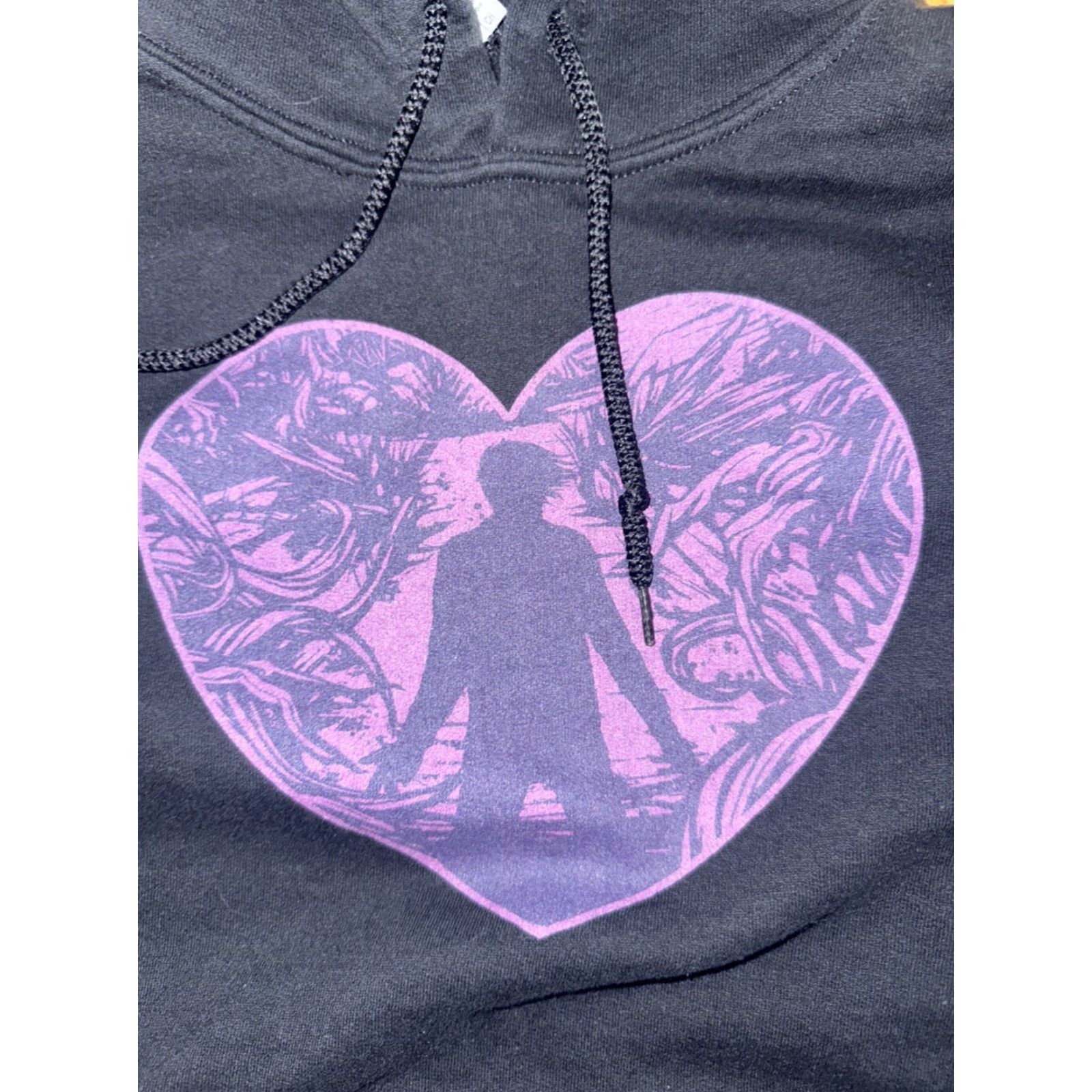 Vintage Gothic Heart Graphic Hoodie Black Small Mens Pullover Streetwear Y2K Style Emo Graphic Print Kangaroo Pocket 19x23 Size US S / EU 44-46 / 1 - 2 Thumbnail