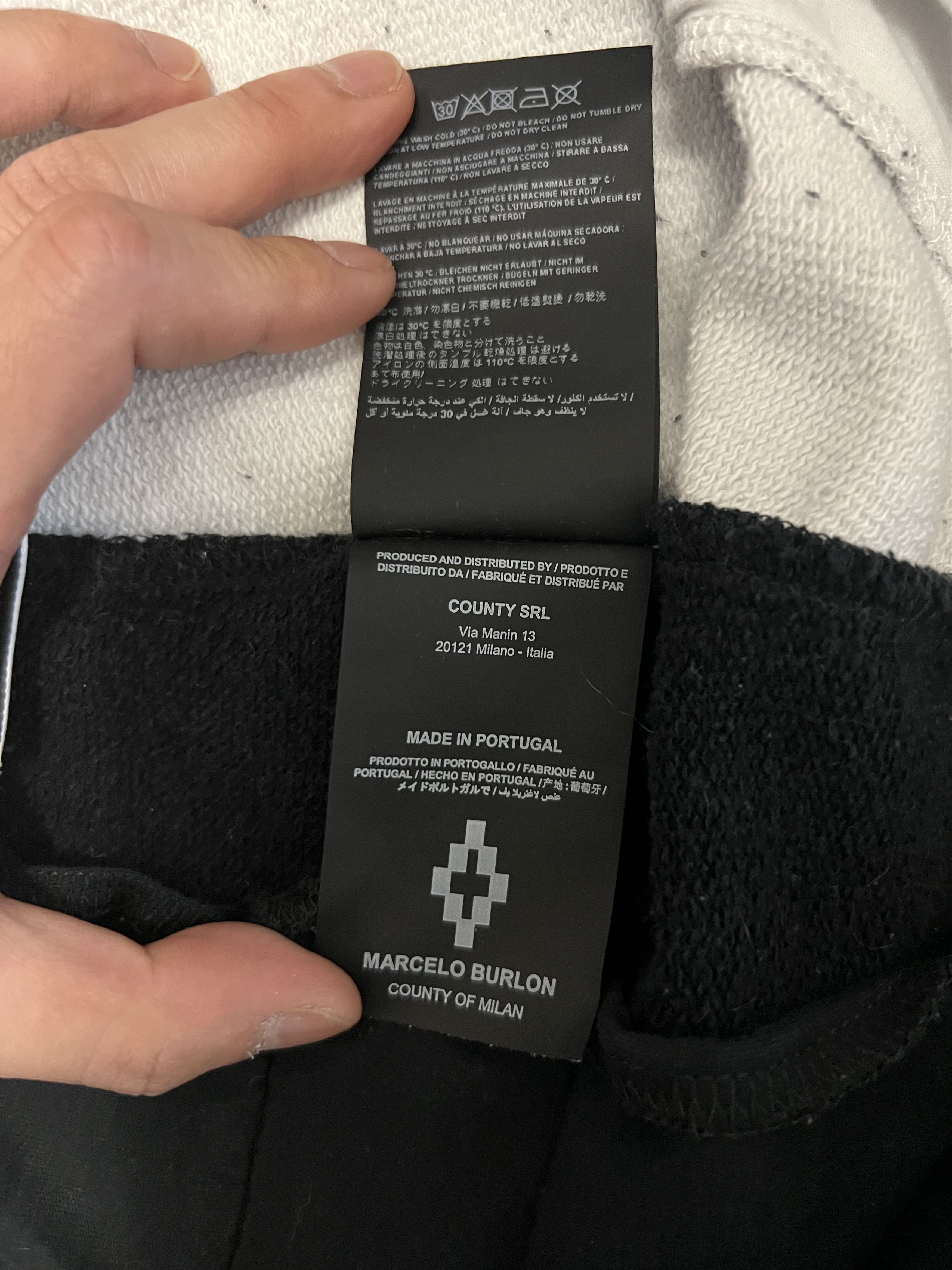 Marcelo Burlon County of Milan Bicolor Wings Short Size US 32 / EU 48 - 3 Thumbnail