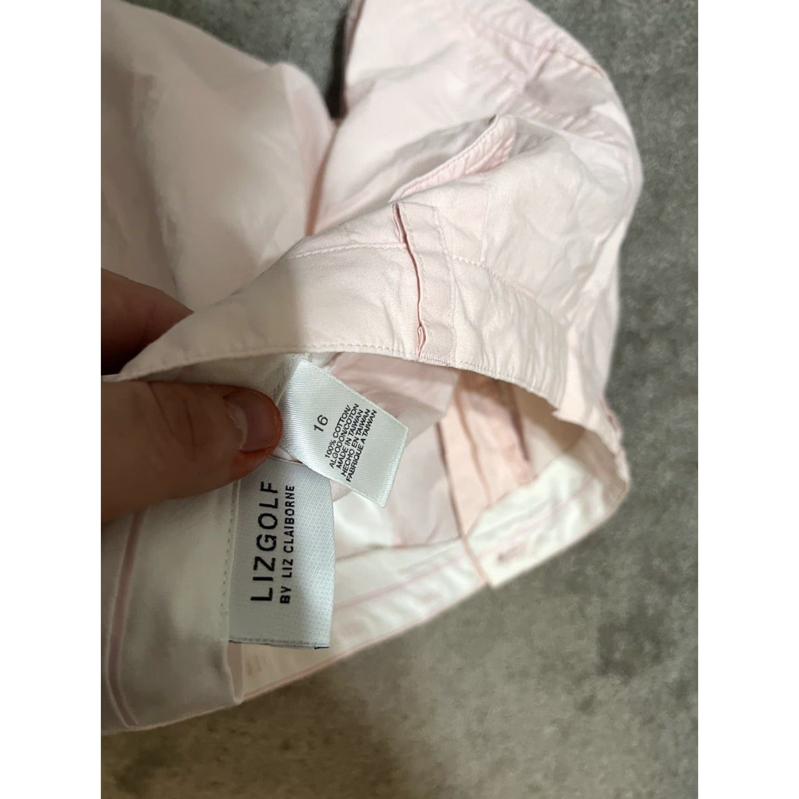 Liz Claiborne Liz Claiborne LizSport Pleated Light Pink Mom Shorts Size 16 Women's Cotton Short Slit Pockets 4" Inseam Casual Summer 90s 80s Size 38" / US 16 / IT 52 - 3 Thumbnail