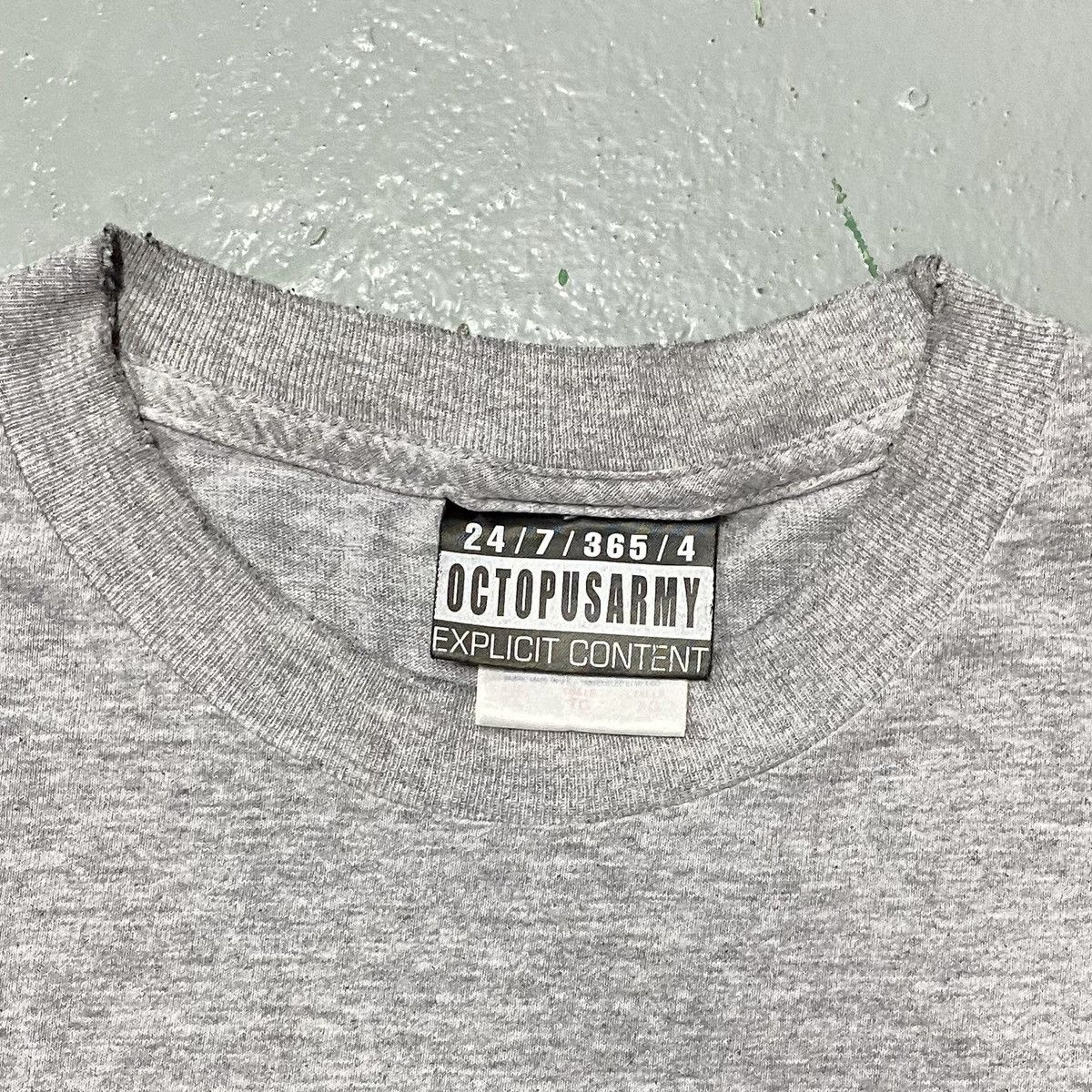 Vintage Octopus Army Tupac Box Logo Tee Skate 90s