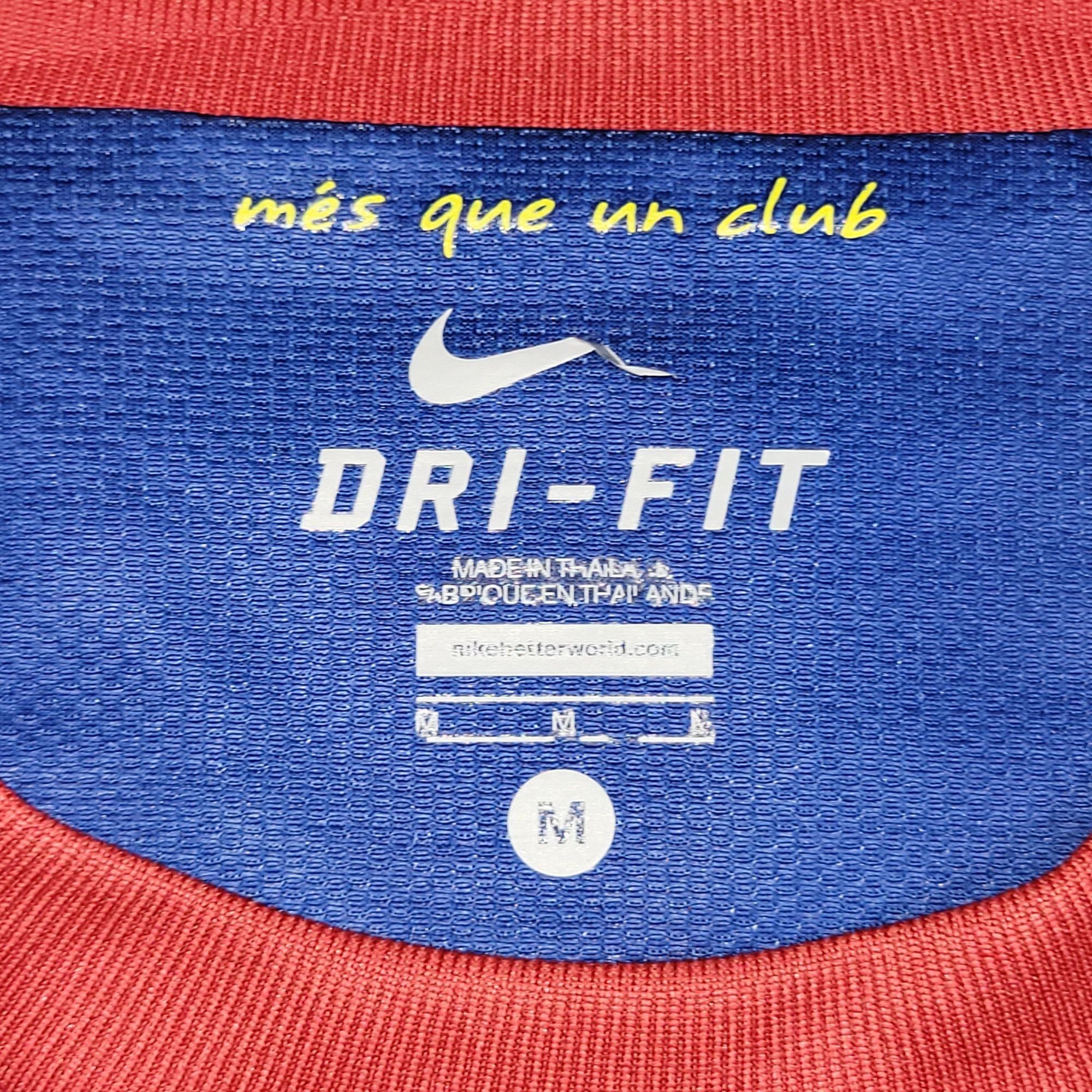 Nike Messi Barcelona 2011 2012 Long Sleeve Soccer Jersey Shirt M Size US M / EU 48-50 / 2 - 5 Thumbnail