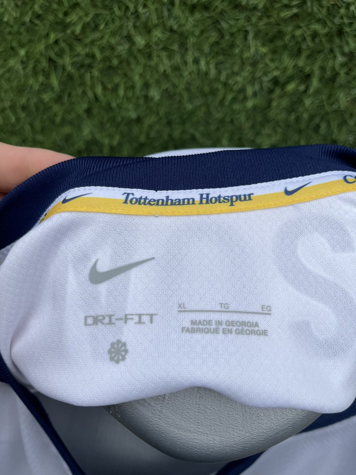 Nike Jersey son tottenham Size US XL / EU 56 / 4 - 11 Thumbnail
