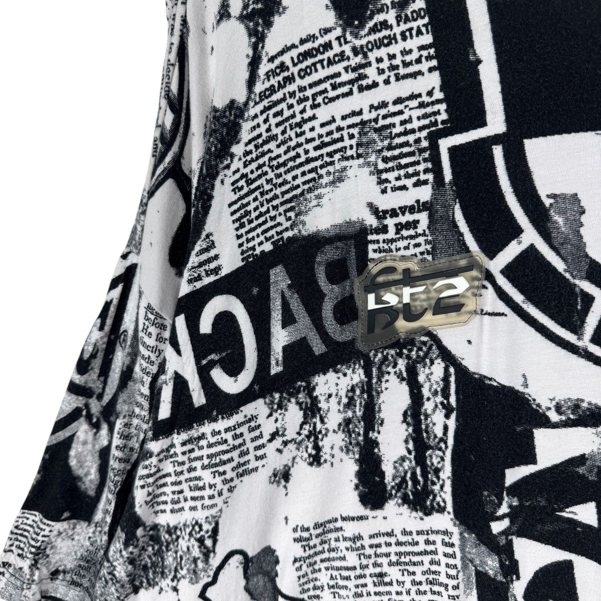 KTZ ☀️KTZ NEWSPAPER OVERSIZED T SHIRTS Size US XS / EU 42 / 0 - 4 Thumbnail