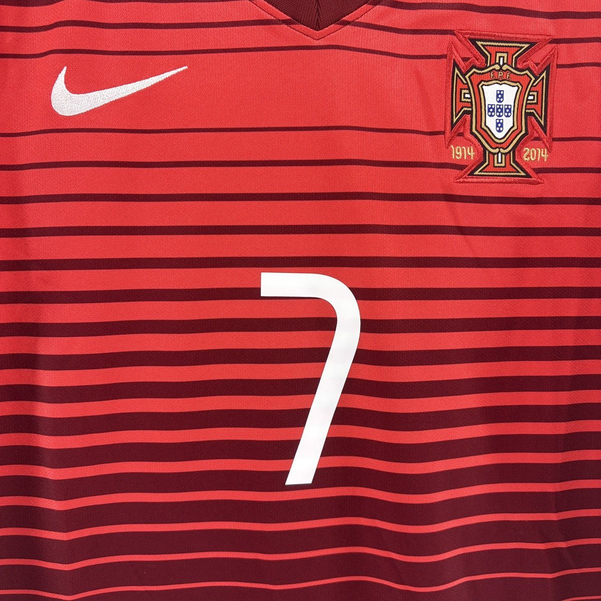 Nike × Vintage Ronaldo Portugal 2014 Home Soccer Football Jersey Shirt Kit Size US S / EU 44-46 / 1 - 3 Thumbnail