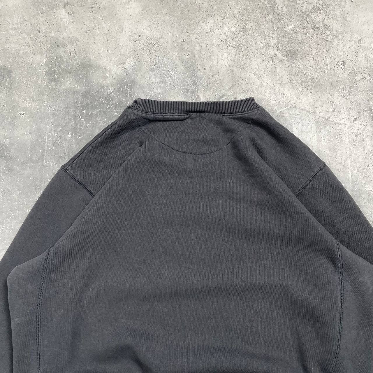 Nike Vintage 2000s Nike Small Swoosh Logo Boxy Fit Sweatshirt M Size US M / EU 48-50 / 2 - 19 Thumbnail
