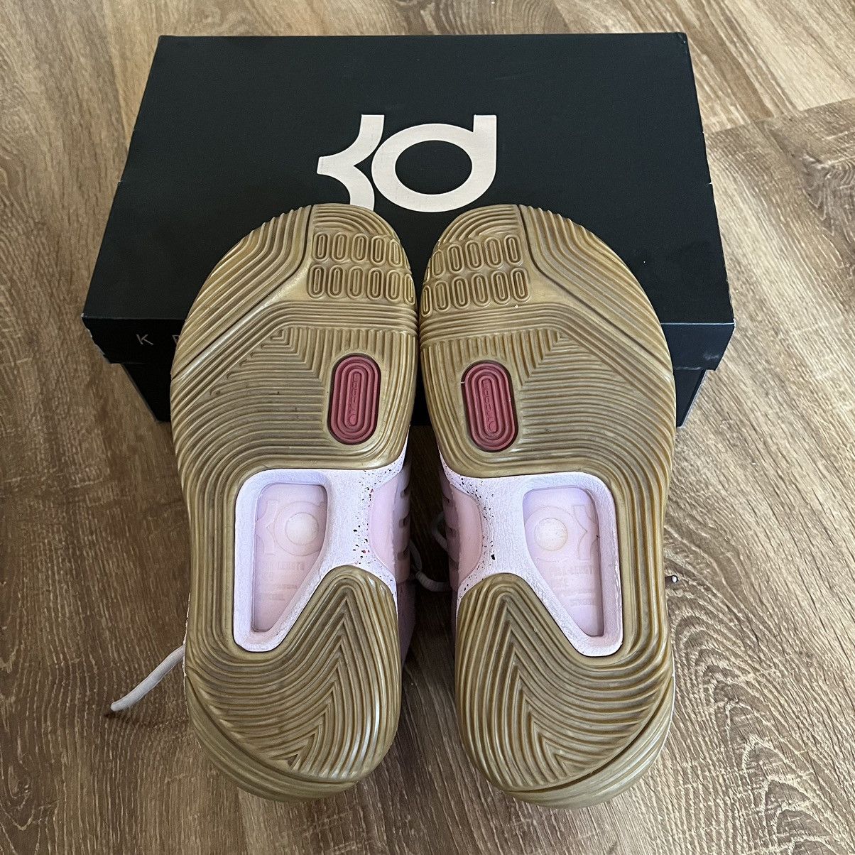 Nike Nike KD14 Aunt Pearl Pink Size US 8.5 / EU 41-42 - 2 Thumbnail