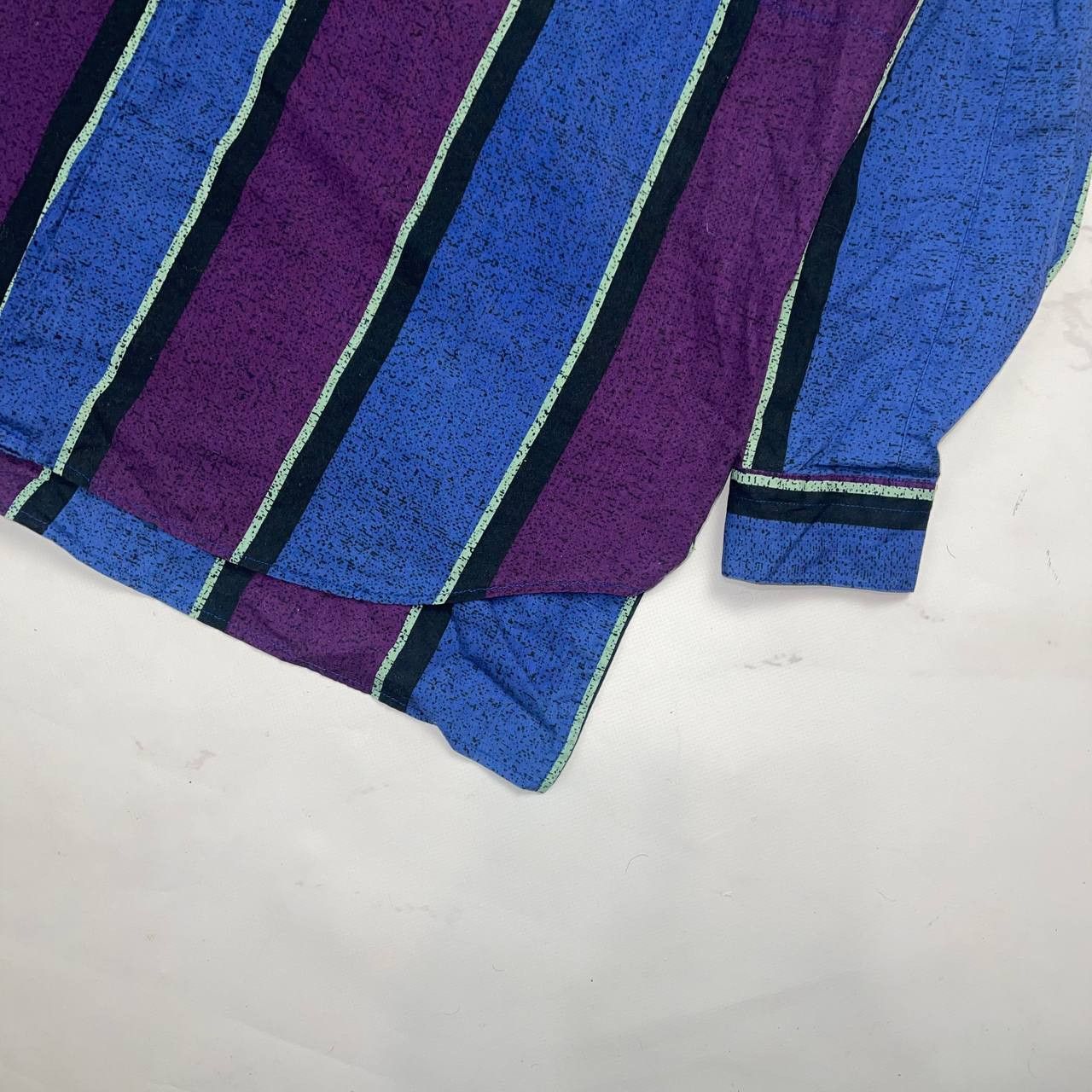 Vintage Vintage x streatwear 90s Martinique Rainbow Button Shirt Size US L / EU 52-54 / 3 - 14 Thumbnail