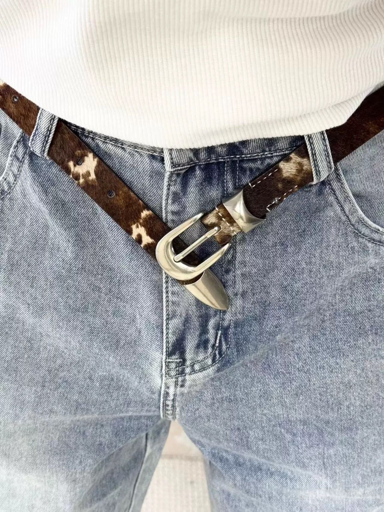 Japanese Brand Cowhide Belt Size ONE SIZE - 1 Thumbnail