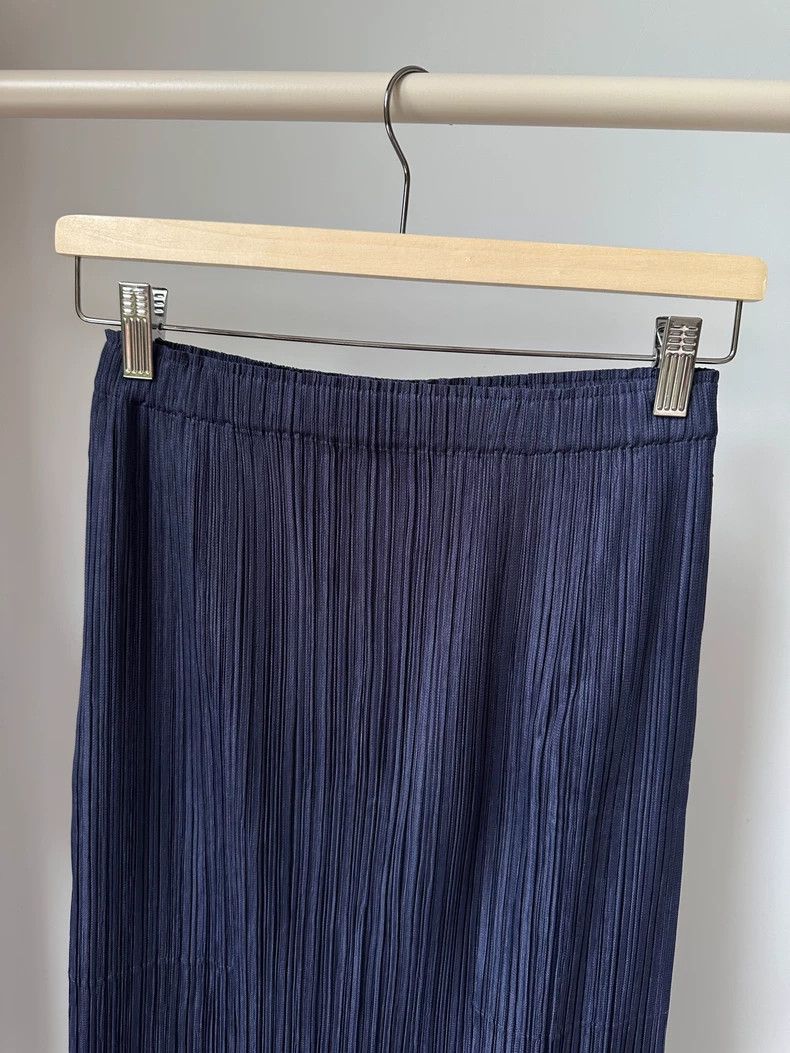 Issey Miyake Issey Miyake size:3 Blue-gray pleated skirt Size 31" - 2 Thumbnail