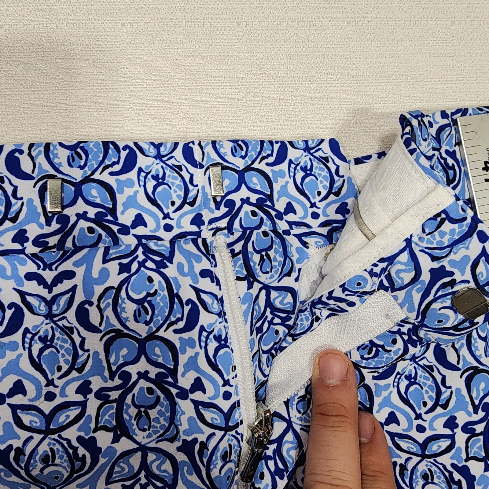 RLX Ralph Lauren RLX Ralph Lauren classic shorts W34'' x L20'' Fish Print Size US 34 / EU 50 - 5 Thumbnail