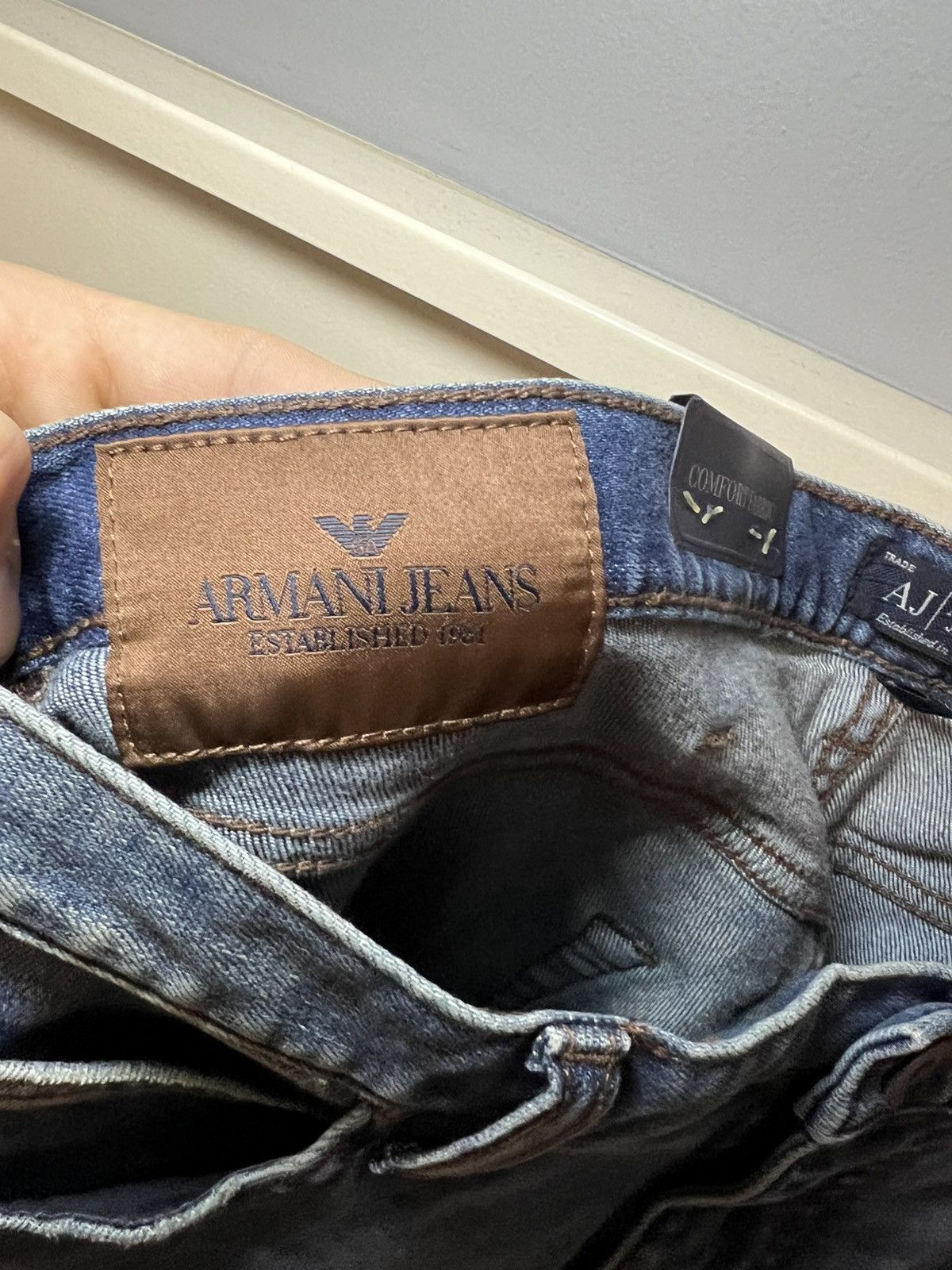 Armani Armani Jeans J45 slim fit faded blue jeans Size US 32 / EU 48 - 7 Thumbnail
