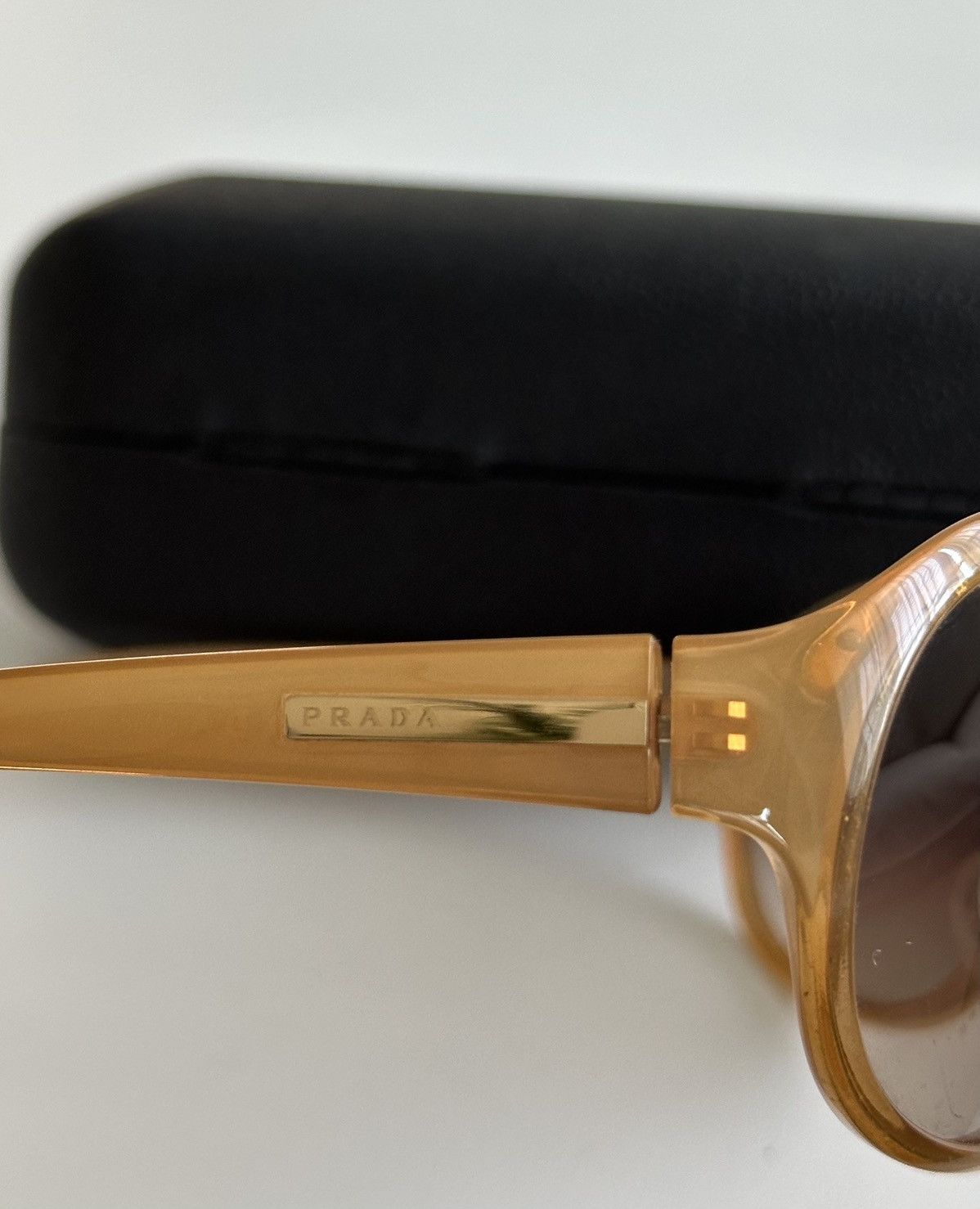 Prada Prada 2000’s shield sunglasses Size ONE SIZE - 4 Thumbnail