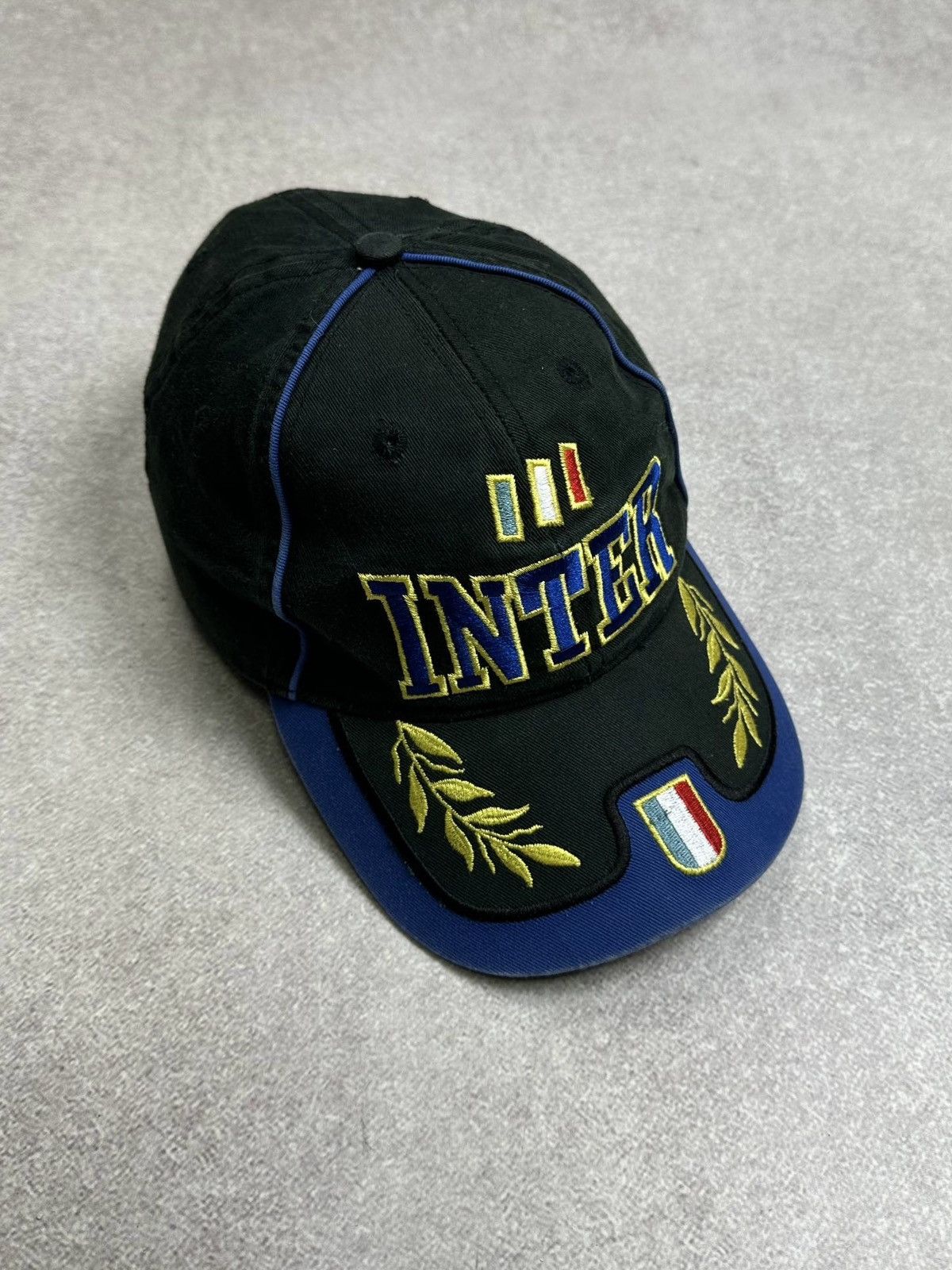 Vintage Vintage Inter Milan Embroidery Football Cap Rare Os Size ONE SIZE - 2 Thumbnail