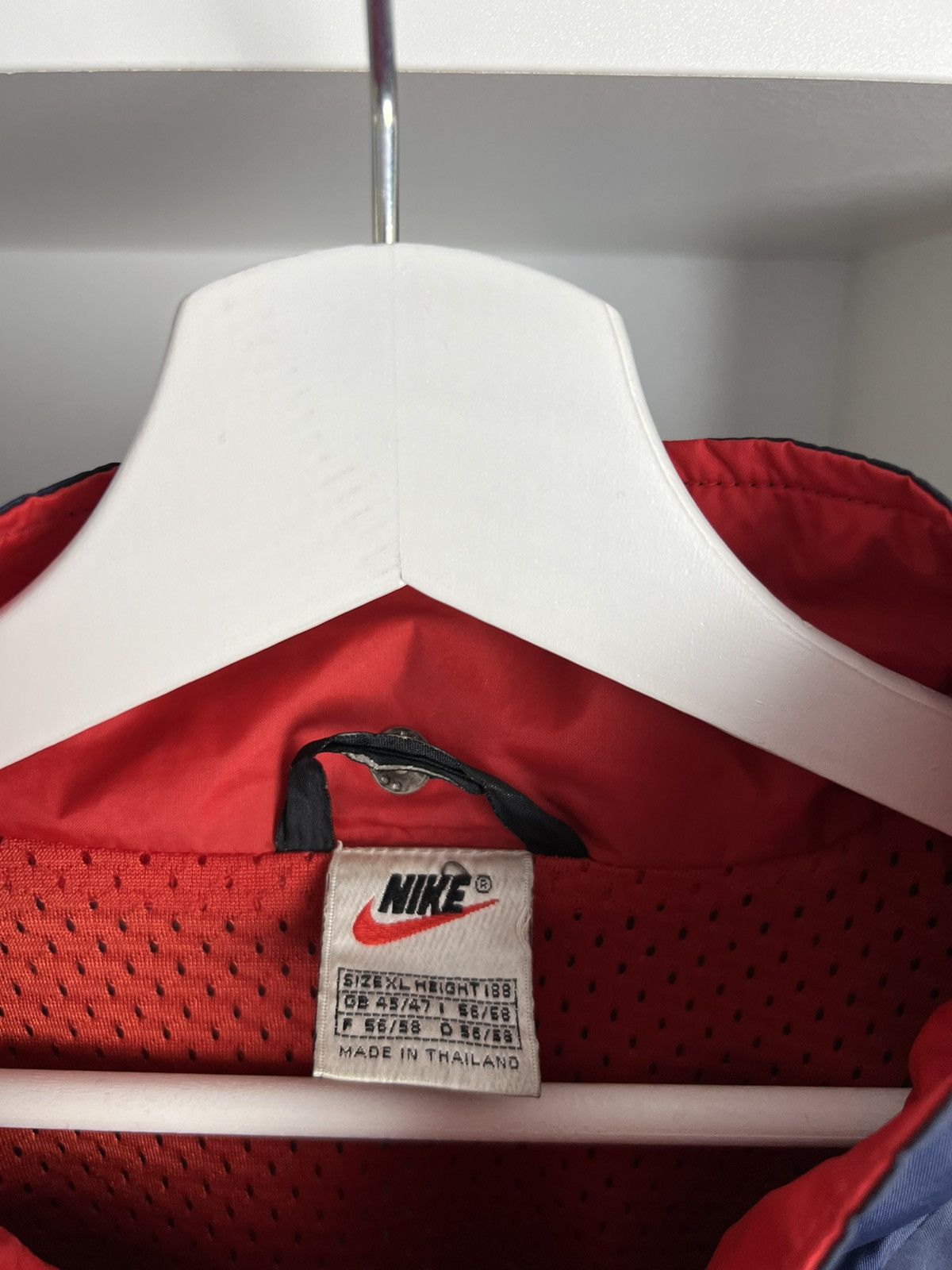 Nike × Vintage Vintage 90s Nike big logo lightweight windbreaker jacket y2k Size US XL / EU 56 / 4 - 4 Thumbnail
