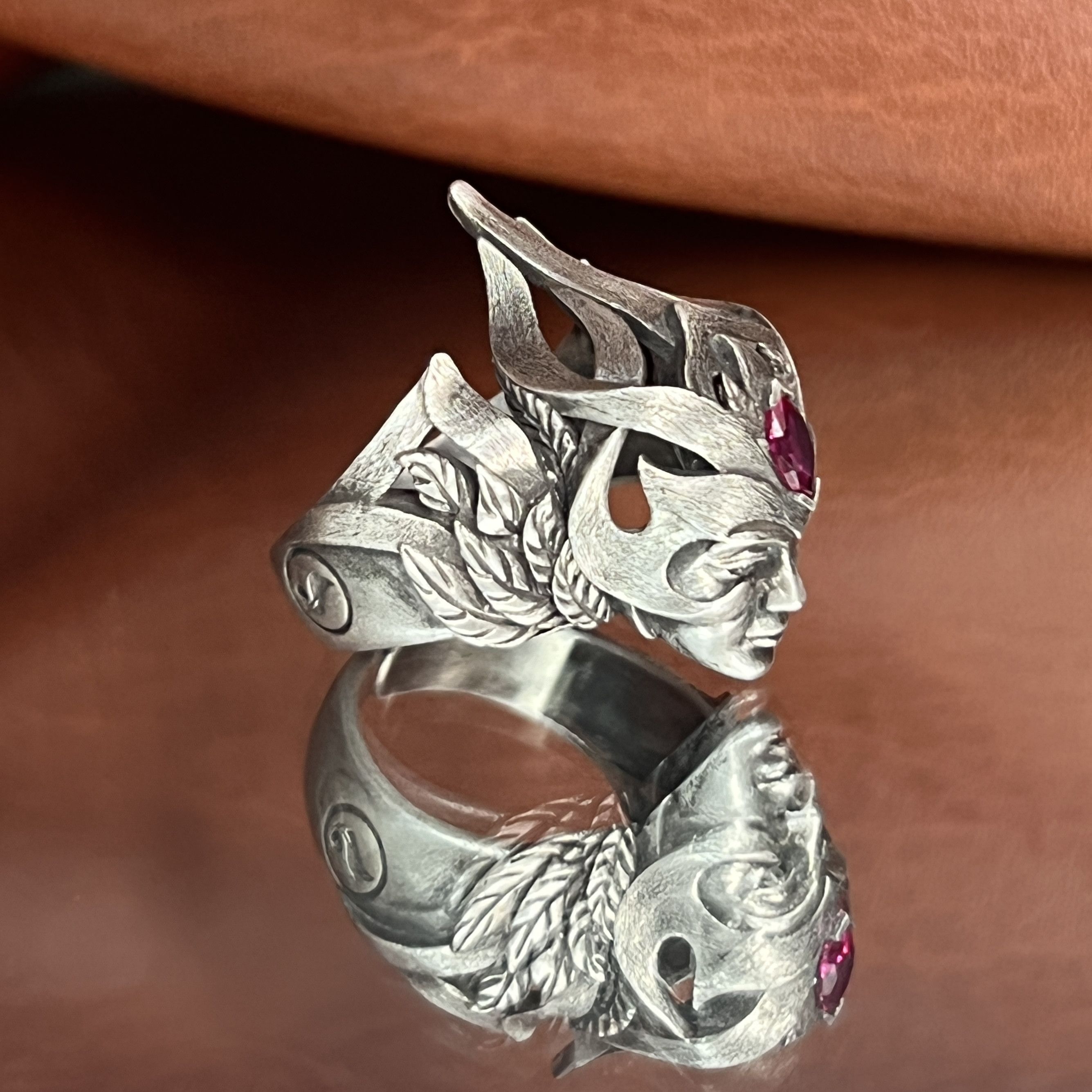Jewelry SIZE 10 S925 Silver Wire Drawing Medusa Ring Size ONE SIZE - 4 Thumbnail