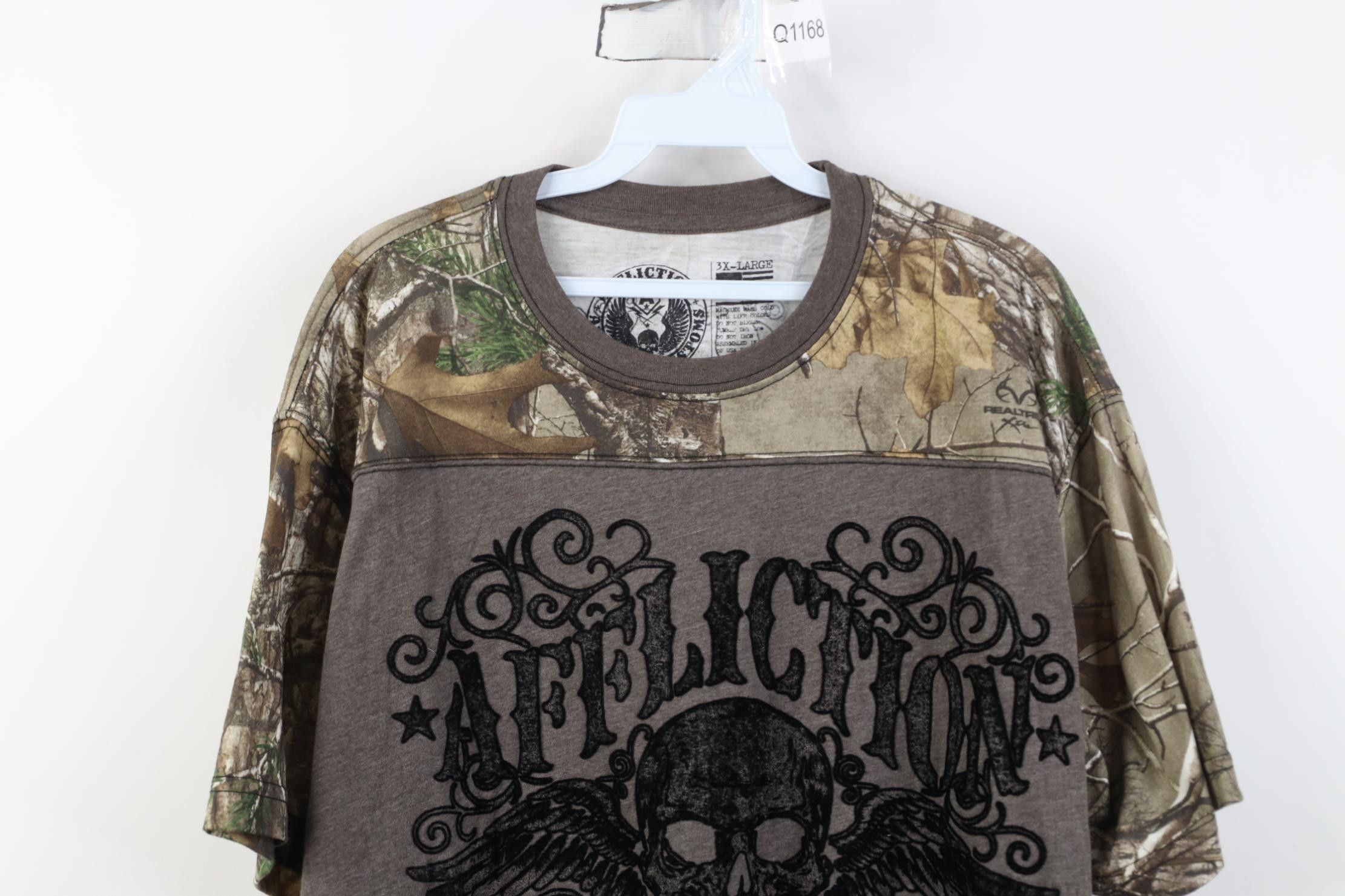 Affliction Affliction Velvet Skull Tribal Camouflage UFC MMA T-Shirt Size US XXL / EU 58 / 5 - 2 Thumbnail