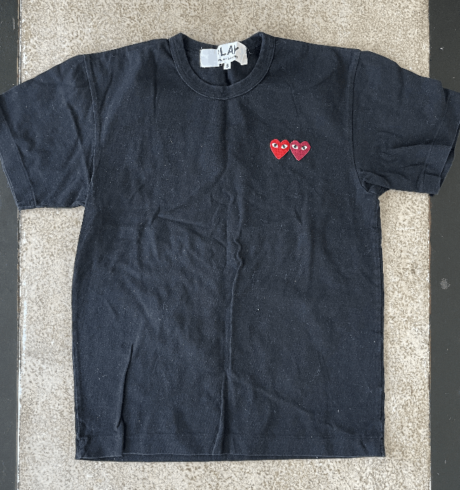 Comme des Garcons Comme des Garçons PLAY Short Sleeve Tee in Black Size S / US 4 / IT 40 - 2 Thumbnail