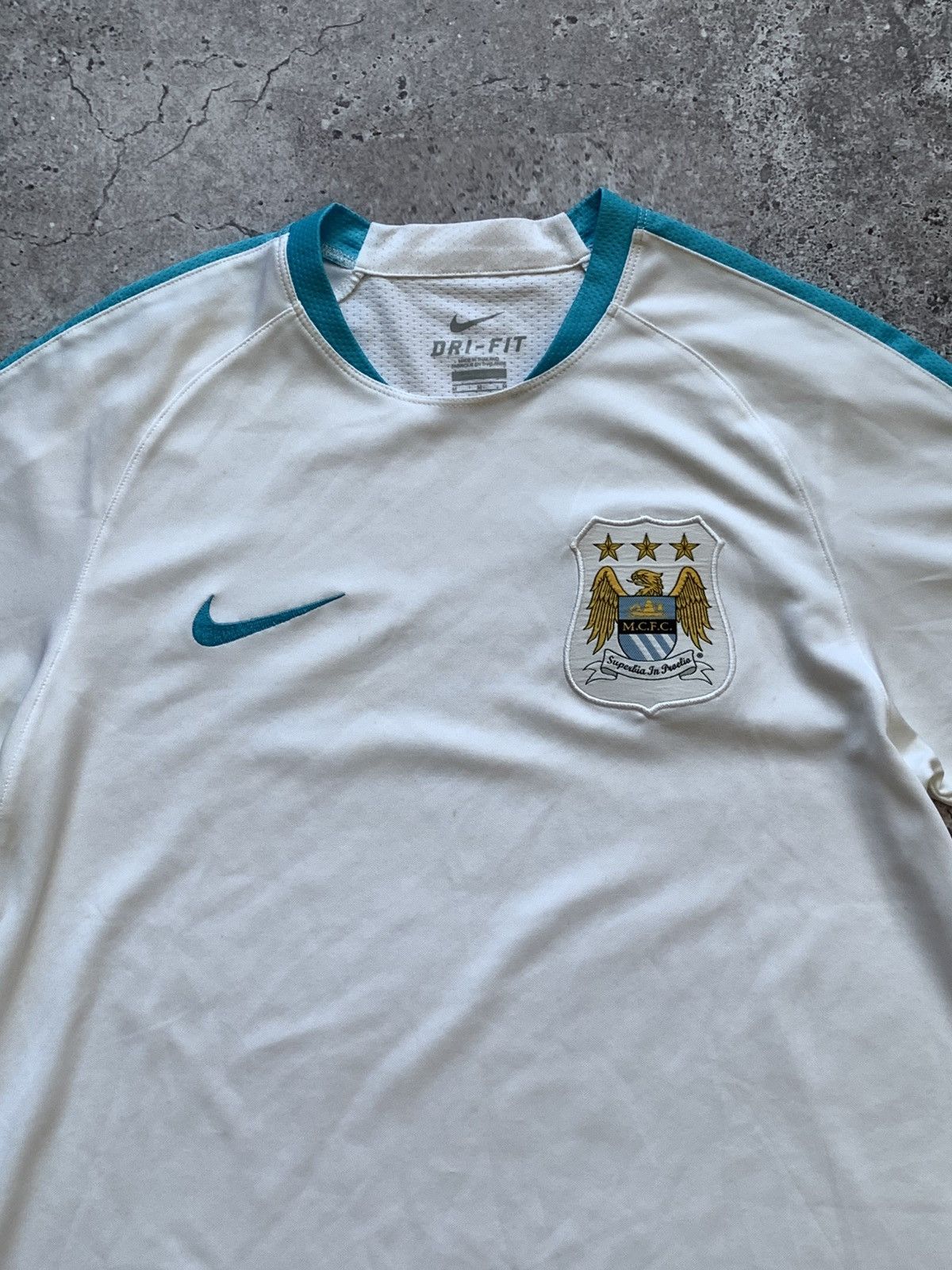 Vintage 🔥NIKE MANCHESTER CITY VINTAGE TRAINING JERSEY Size US M / EU 48-50 / 2 - 3 Thumbnail