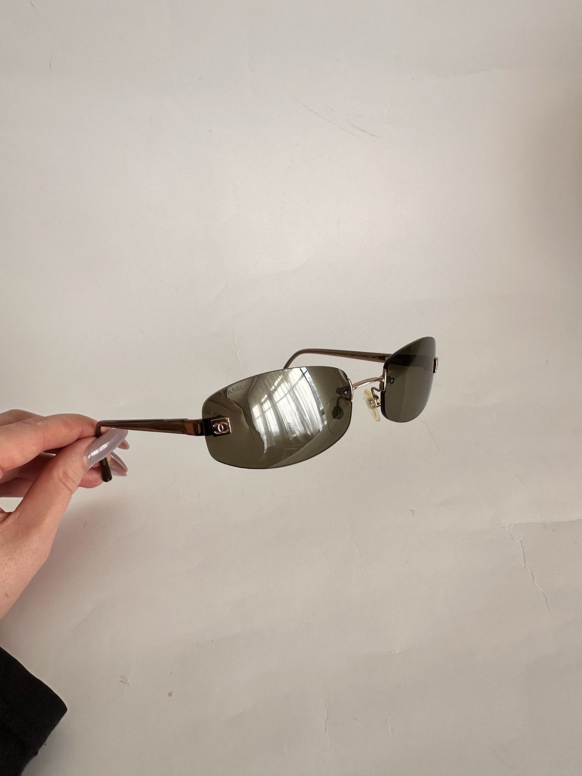 Chanel Chanel 4067 Rimless Sunglasses (Vintage Y2K / Archive) Size ONE SIZE - 15 Thumbnail