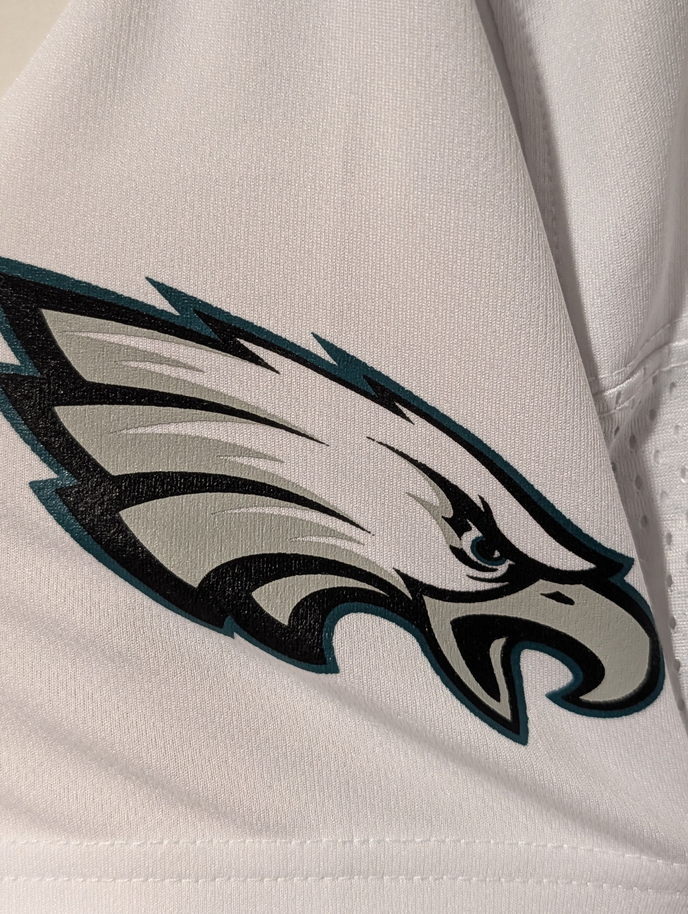 NFL NFL Team Philadelphia Eagles Wentz #11 Jersey Youth M Size US M / EU 48-50 / 2 - 5 Thumbnail