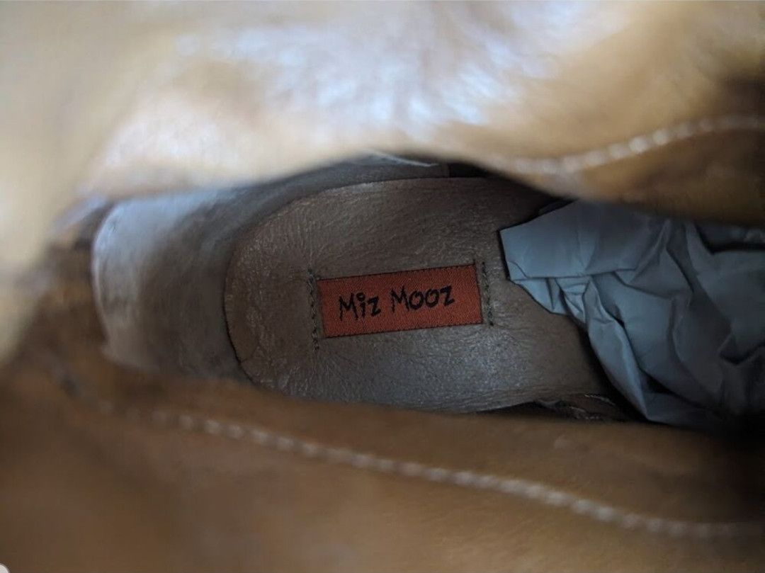 Other Miz Mooz gold ankle boots Size US 9 / IT 39 - 8 Thumbnail