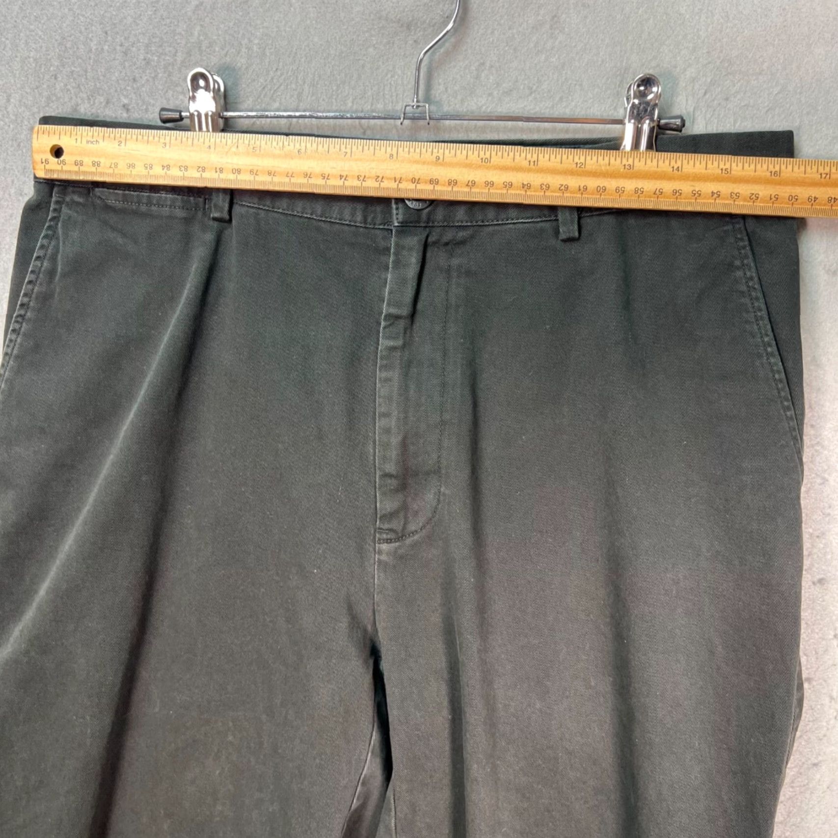 Polo Ralph Lauren Polo Ralph Lauren Mens Size 33 x 26 Classic Fit Black Cotton Chino Pants Shirt? Size US XS / EU 42 / 0 - 5 Thumbnail
