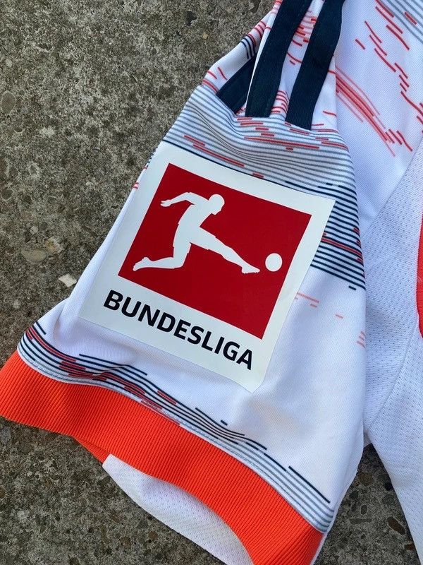 Adidas Adidas jersey away Bayern Munchen 25/26 Olise size M Size US M / EU 48-50 / 2 - 5 Thumbnail
