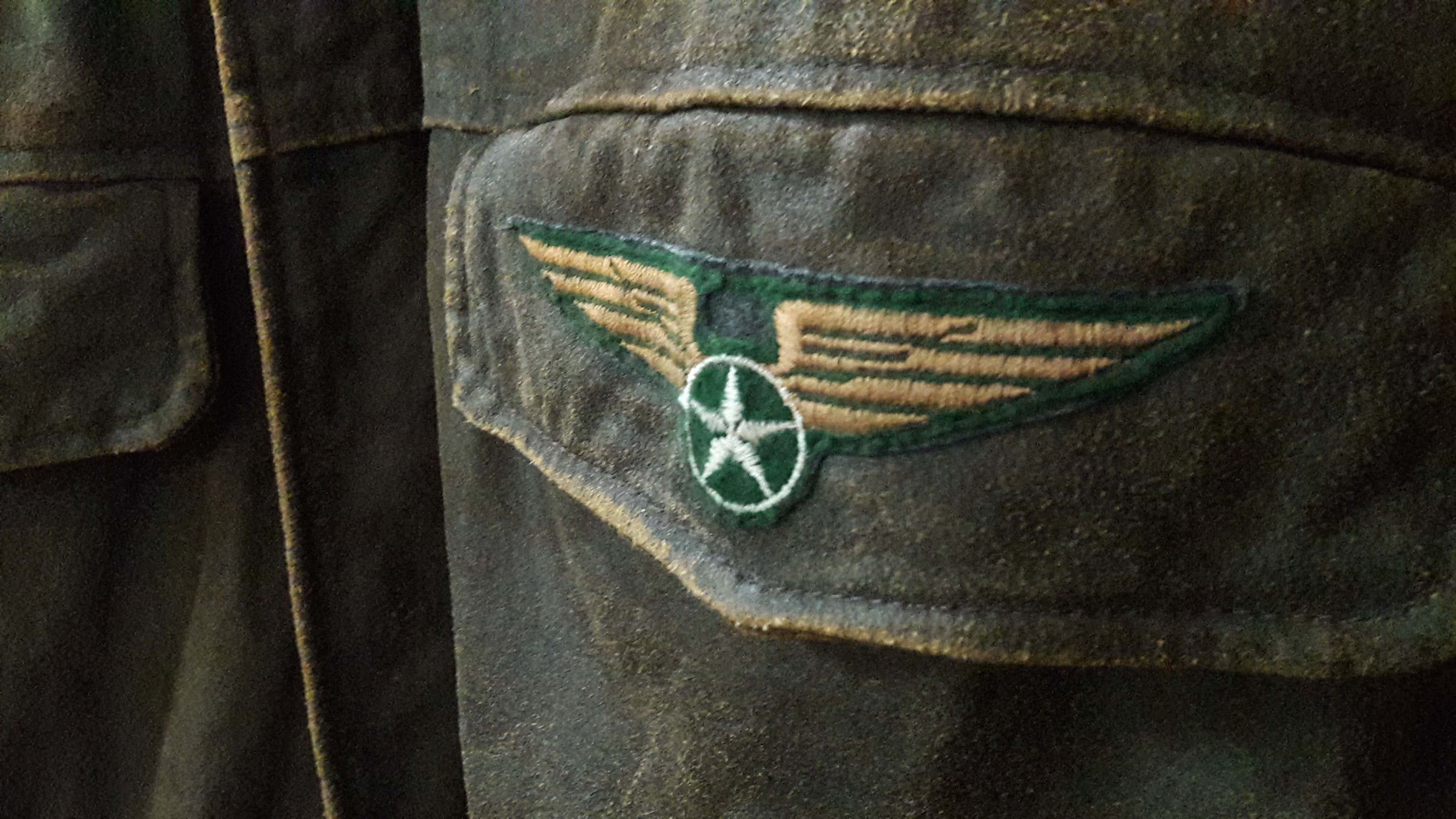 Vintage Vintage Military Air Force Jacket Leather Para Patches Italy Size US L / EU 52-54 / 3 - 7 Thumbnail
