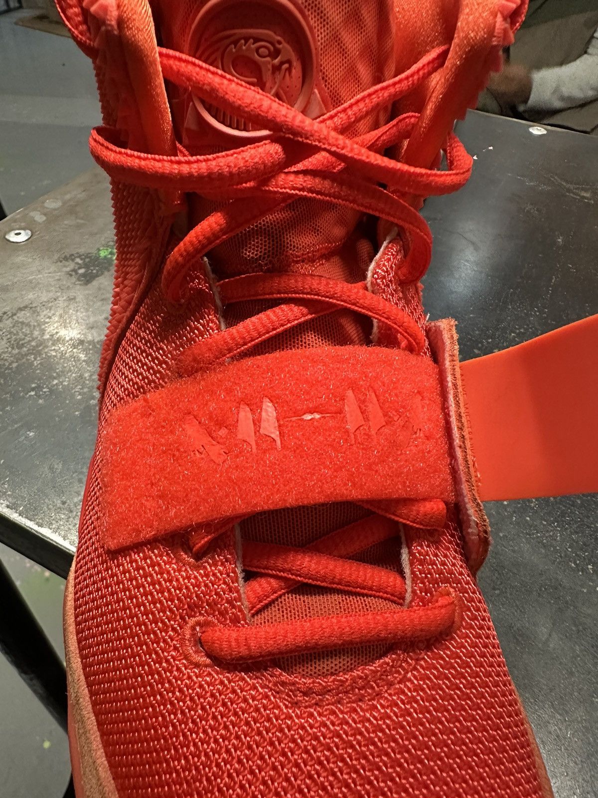 Kanye West × Nike Nike Air Yeezy 2 Red October’s Size US 9 / EU 42 - 9 Thumbnail