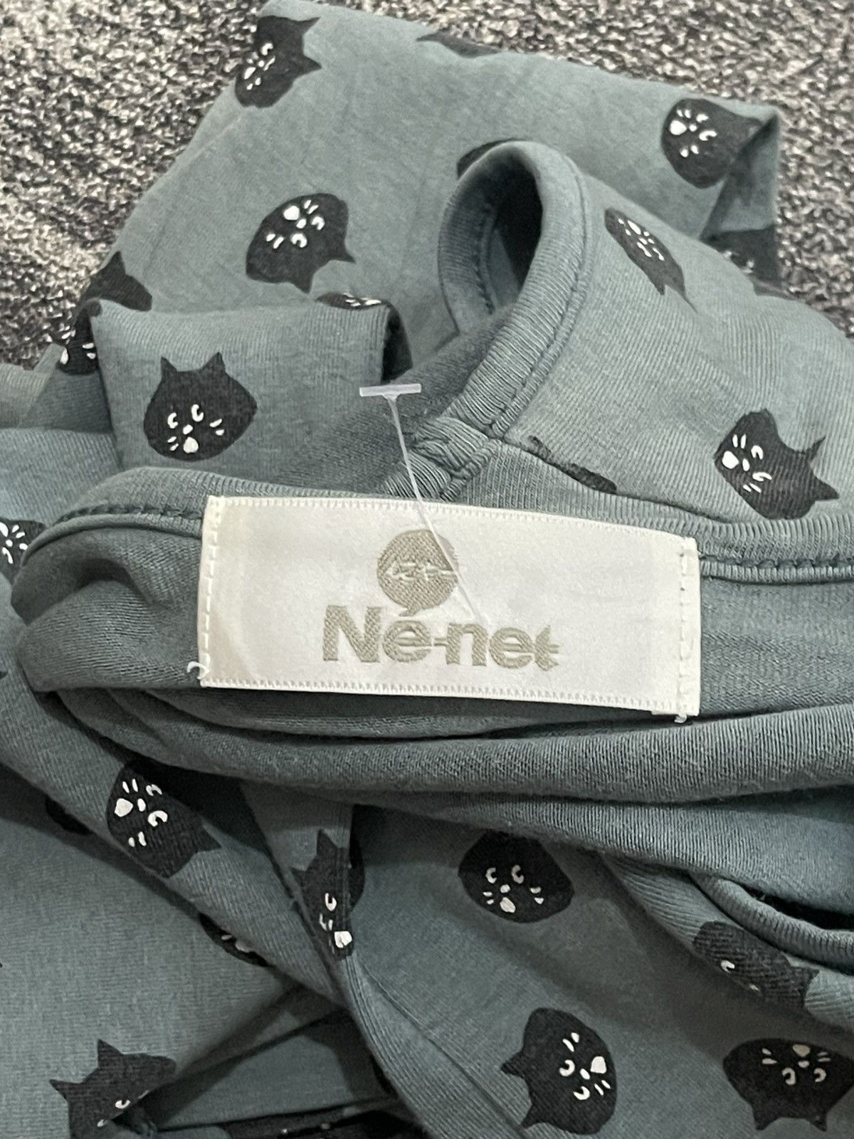 Issey Miyake ⏰NEED GONE⏰NE-NET ISSEY MIYAKE FULLPRINT CAT LONG SLEEVE Size US S / EU 44-46 / 1 - 6 Thumbnail