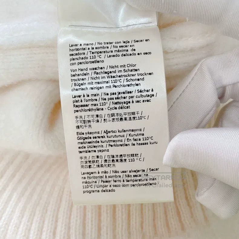 Fendi Fendi White Knit Cardigan Size S / US 4 / IT 40 - 9 Thumbnail