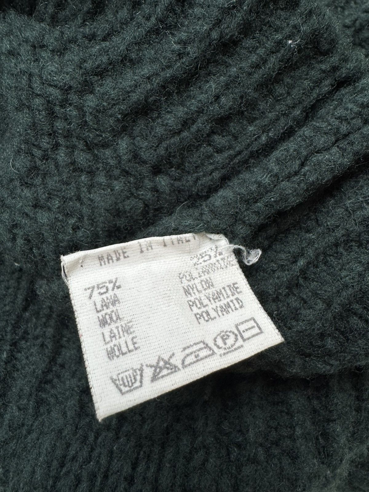Maison Margiela Maison Martin Margiela AW98 Slits Armholes Flat Knitted Top Size S / US 4 / IT 40 - 6 Thumbnail