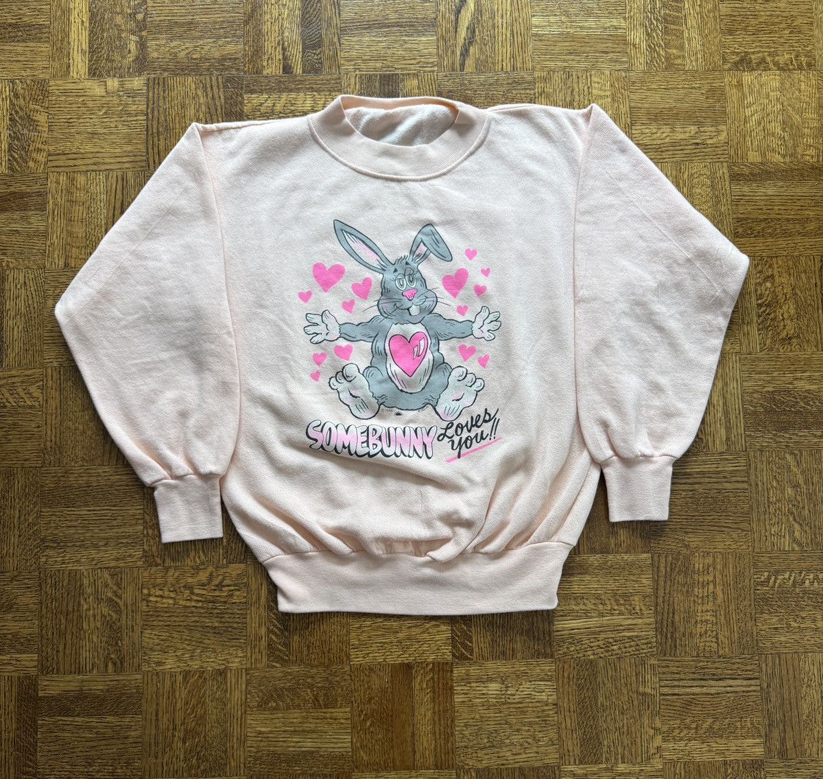 Vintage Vintage 80s Somebunny Loves You Graphic Crewneck Sweatshirt Size US M / EU 48-50 / 2 - 1 Thumbnail
