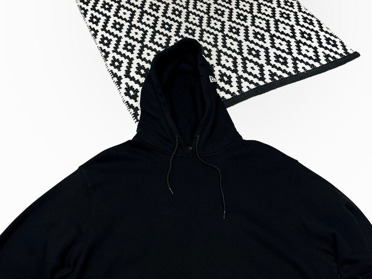 New Era × Yohji Yamamoto Yohji Yamamoto Pour Homme × NEW ERA NO FUTURE Logo Hoodie Size US L / EU 52-54 / 3 - 7 Thumbnail