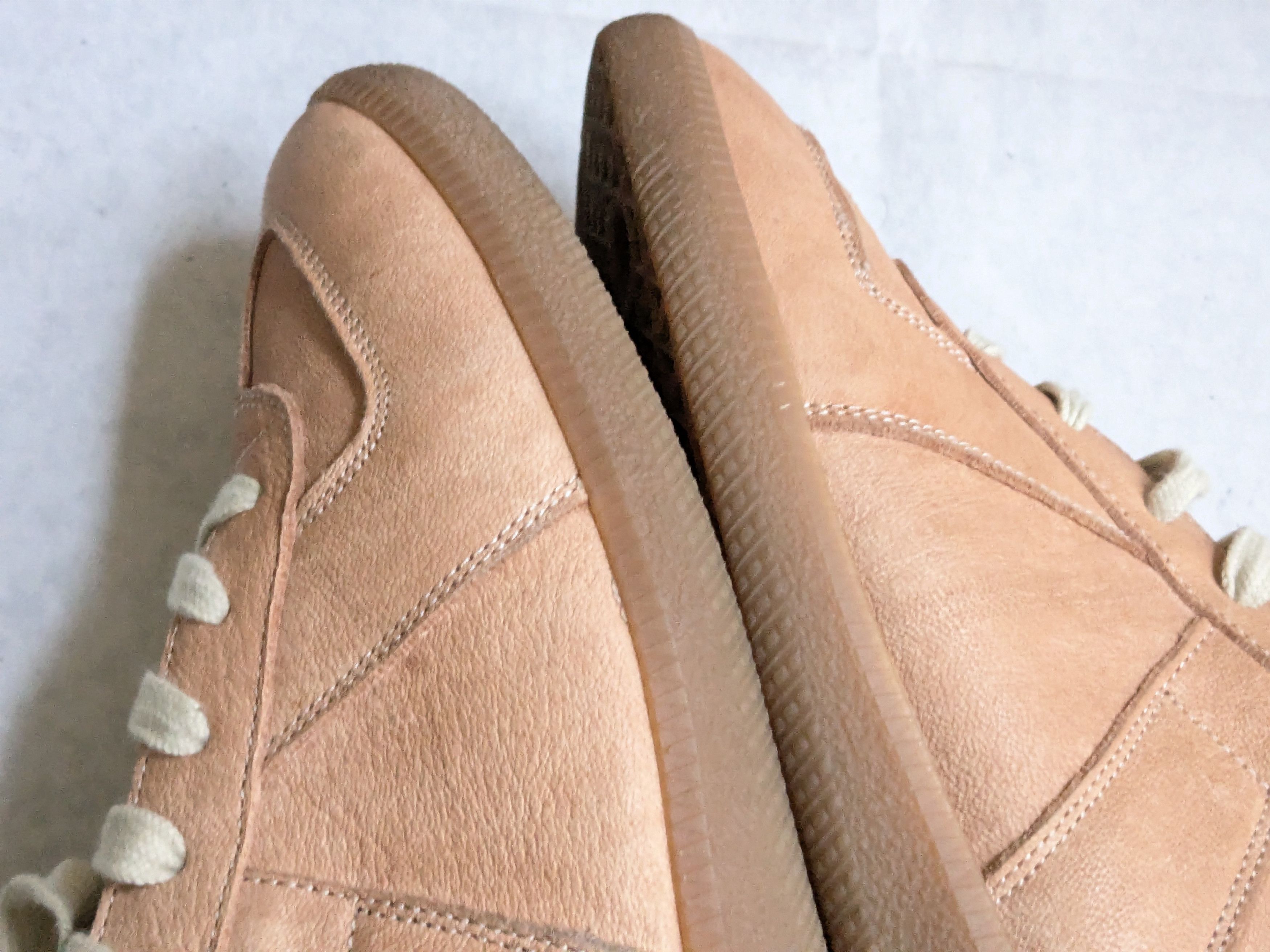 Maison Margiela Maison Margiela Replica GAT 11 44 Low Tops Beige Size US 11 / EU 44 - 10 Thumbnail