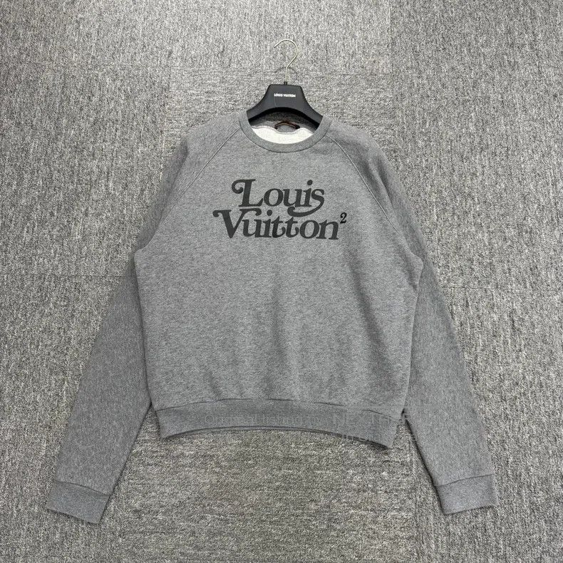 Louis Vuitton Louis Vuitton Nigo monogrammed sweatshirt Size US S / EU 44-46 / 1 - 1 Thumbnail
