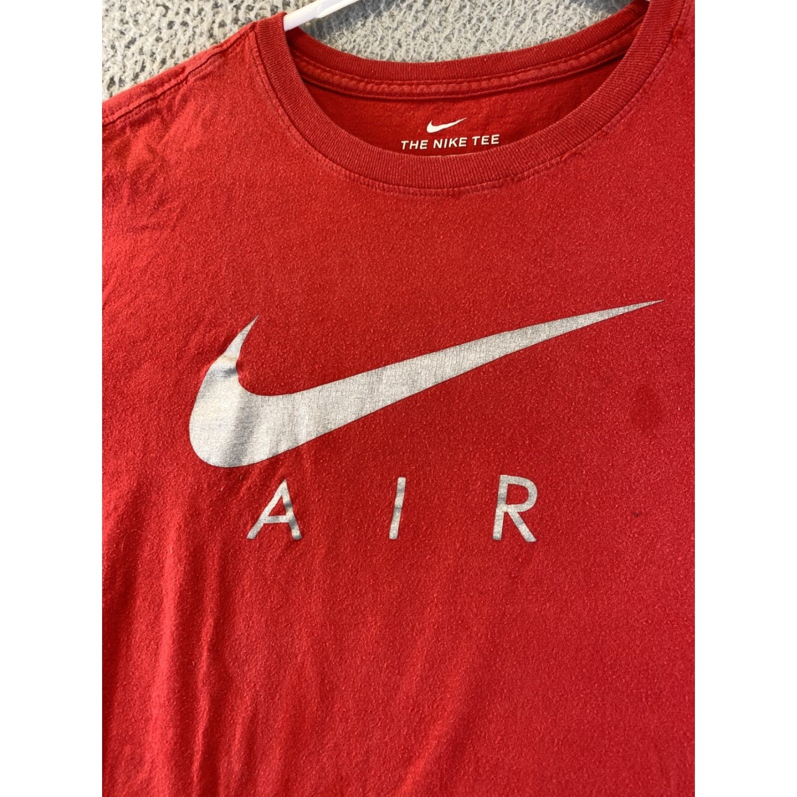 Nike Nike T-Shirt Men Short Sleeve Swoosh Logo Red 89-16 / S / Regular / Cotton / Nike 89-16 Size US S / EU 44-46 / 1 - 2 Thumbnail
