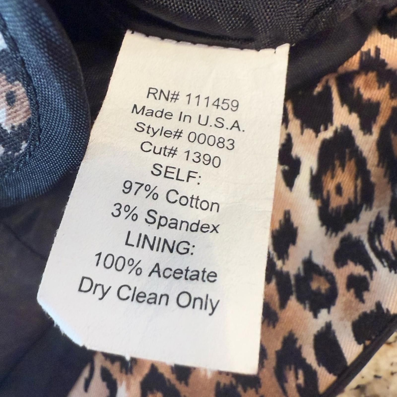 Other White House Black Market crop leopard print blazer SZ 2 Size XS / US 0-2 / IT 36-38 - 8 Thumbnail