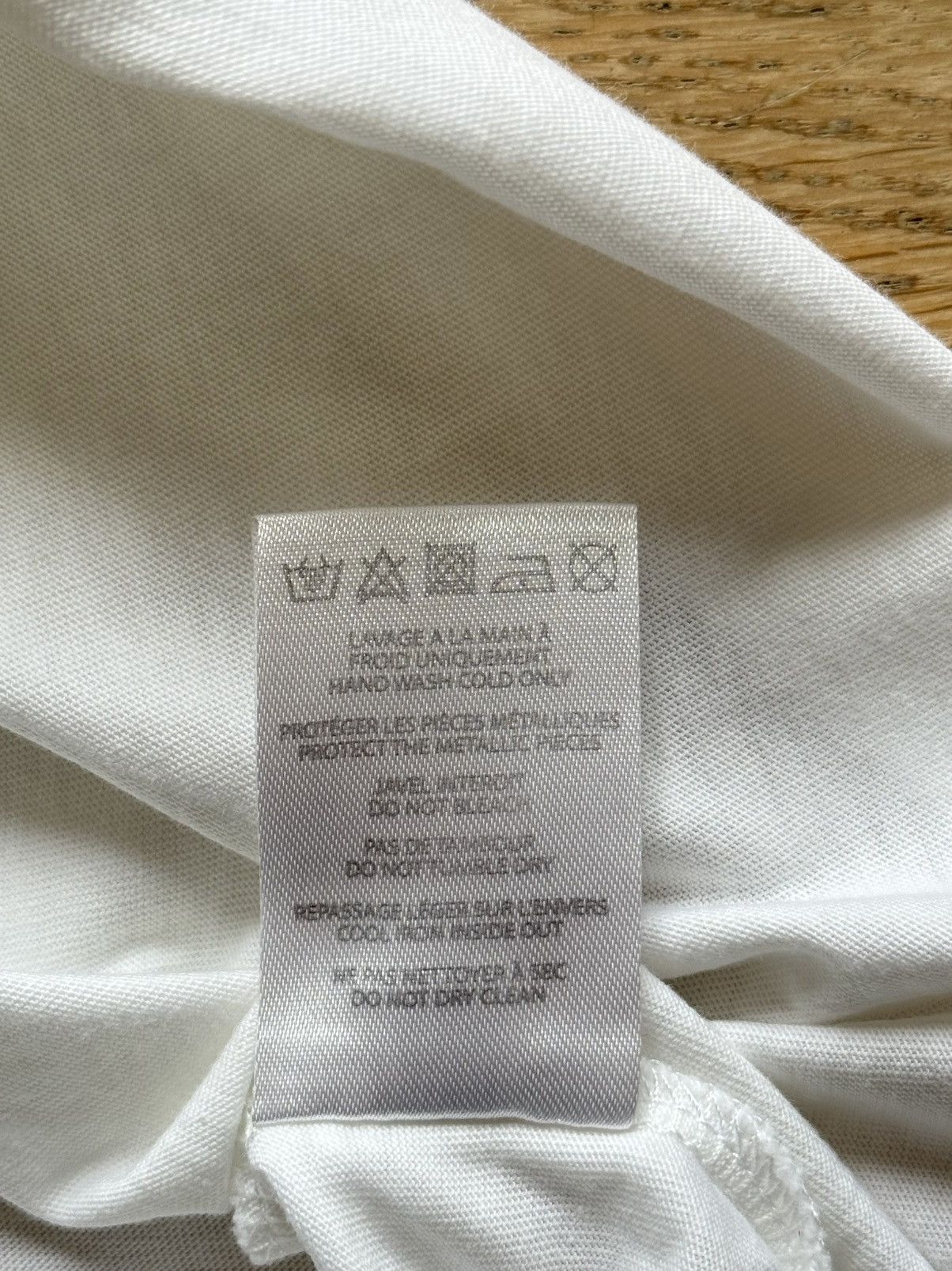 Balmain Balmain White Gold Logo Lion Shoulder Button Sleeveless tee Size S / US 4 / IT 40 - 13 Thumbnail